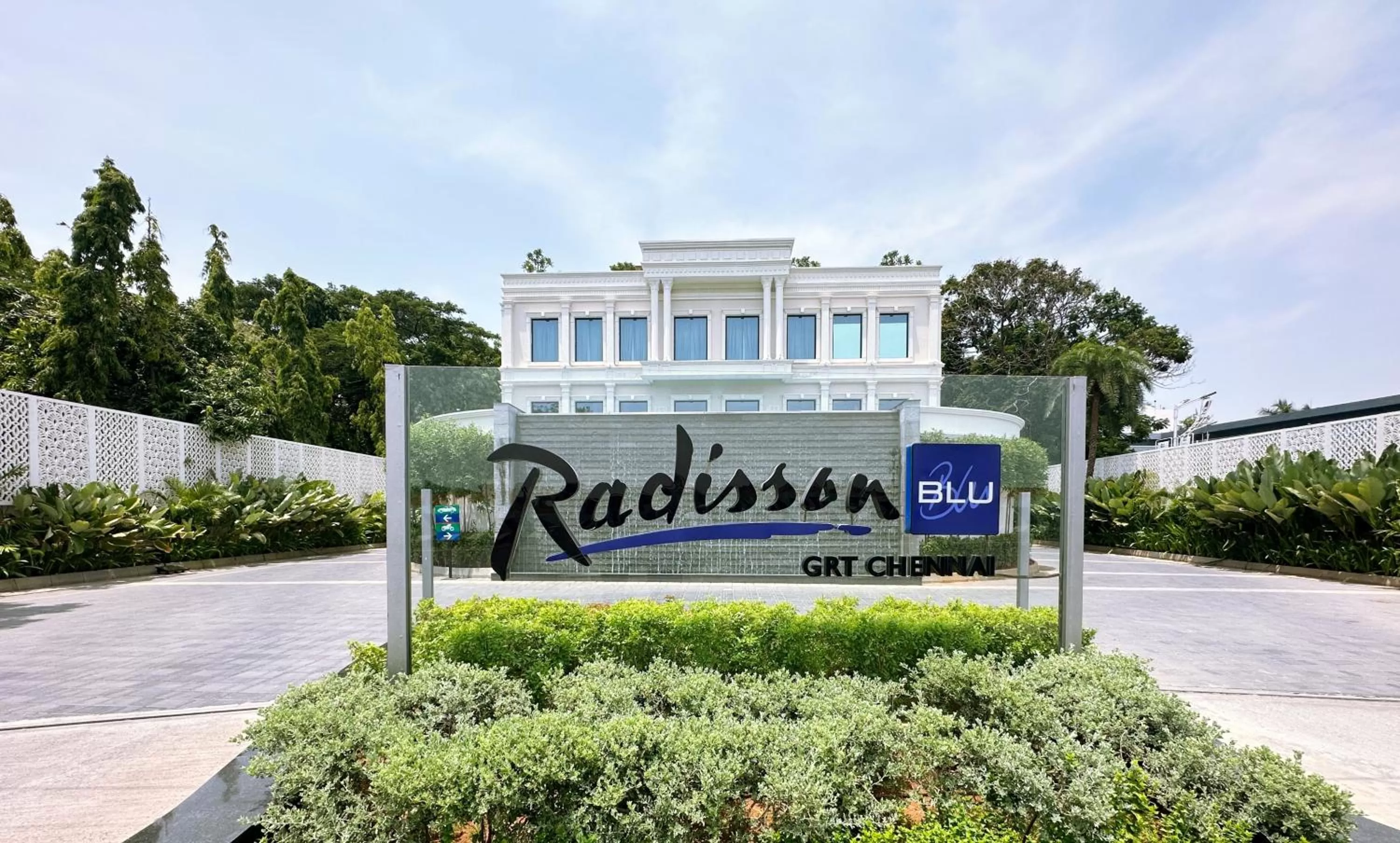 Property building in Radisson Blu Hotel & Suites GRT Chennai