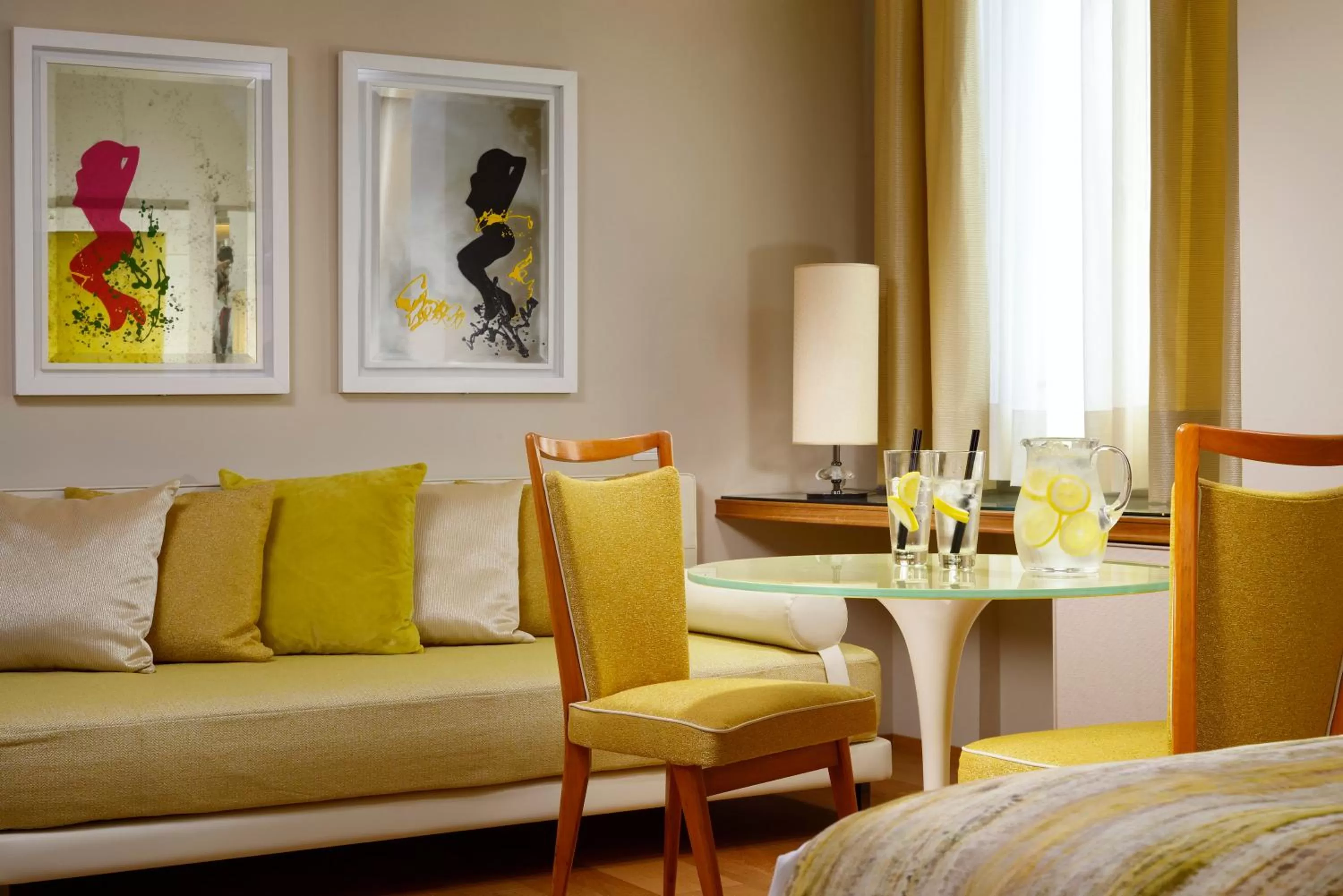 Decorative detail in Grand Hotel Minerva