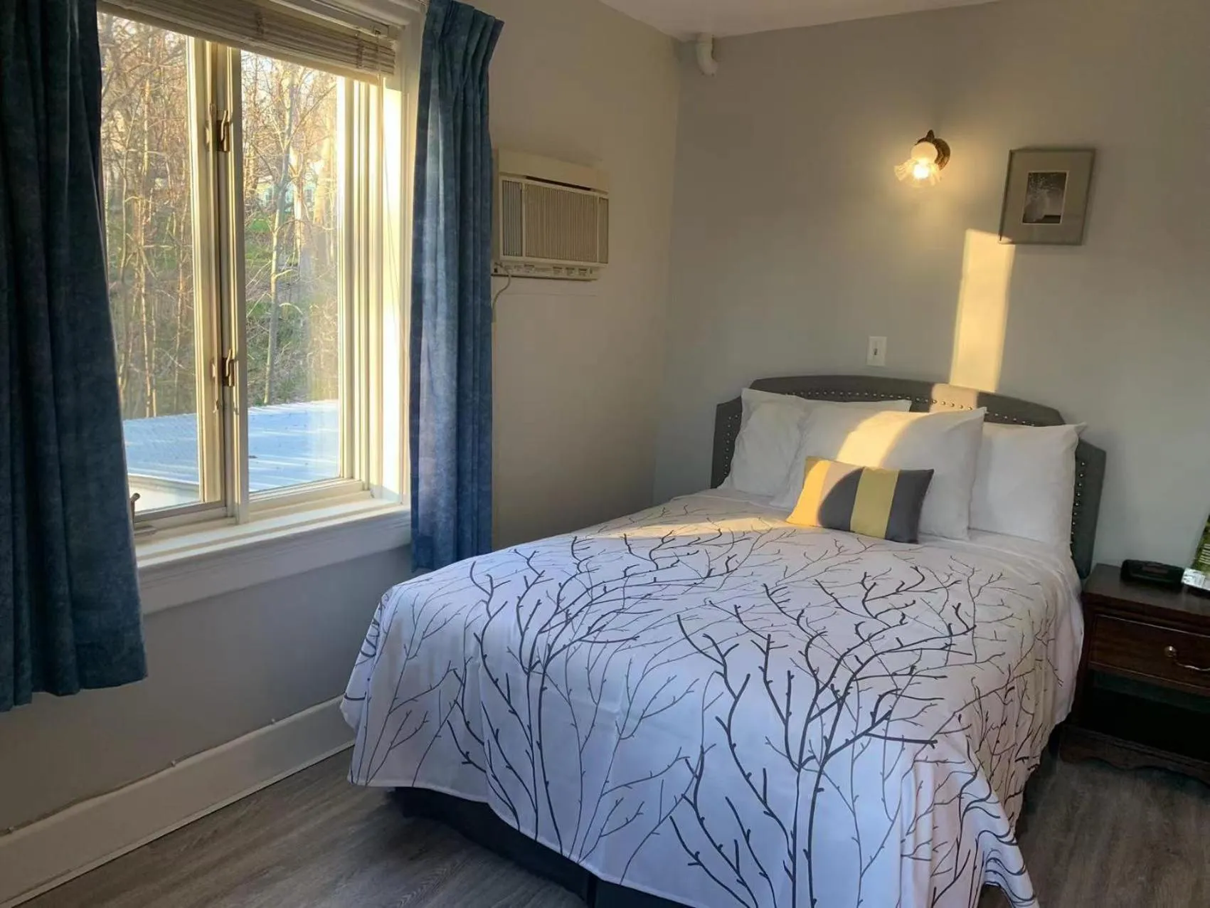 Bedroom, Bed in Braeside Country Inn