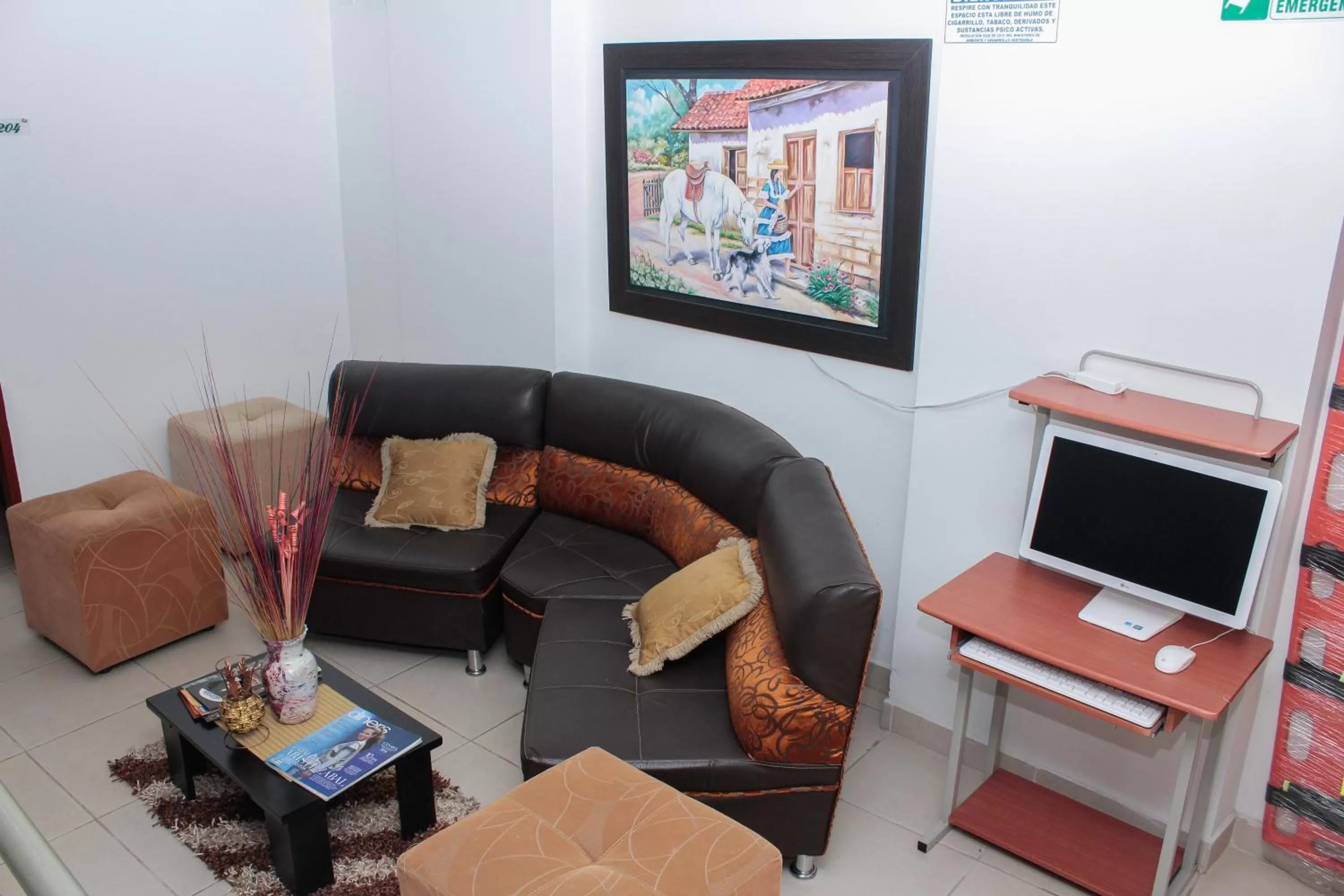 Seating Area in Hotel Santorini Neiva
