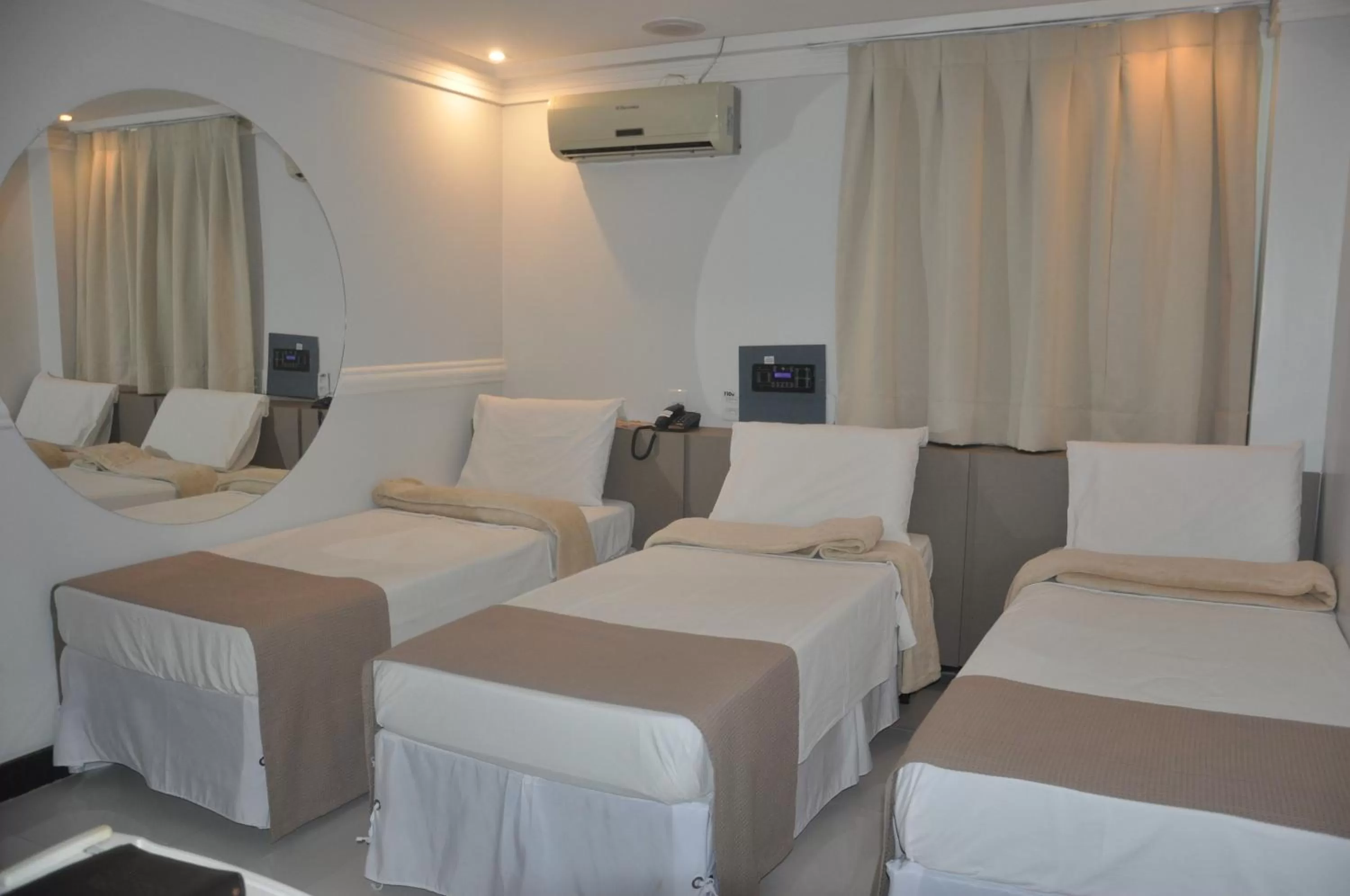 Bed in Hotel Sempre Bahia