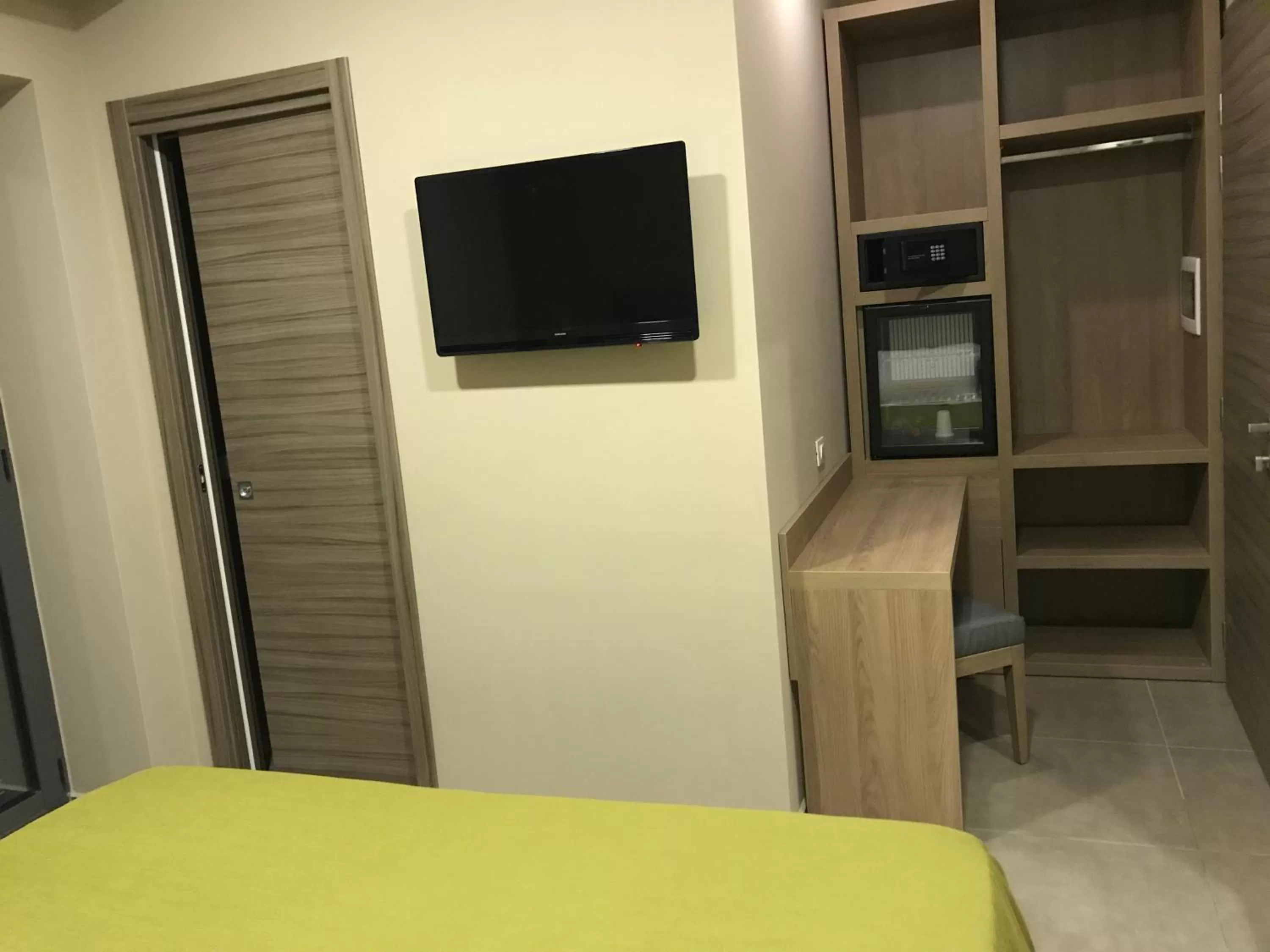 Photo of the whole room, Bed in Hotel Smeraldo