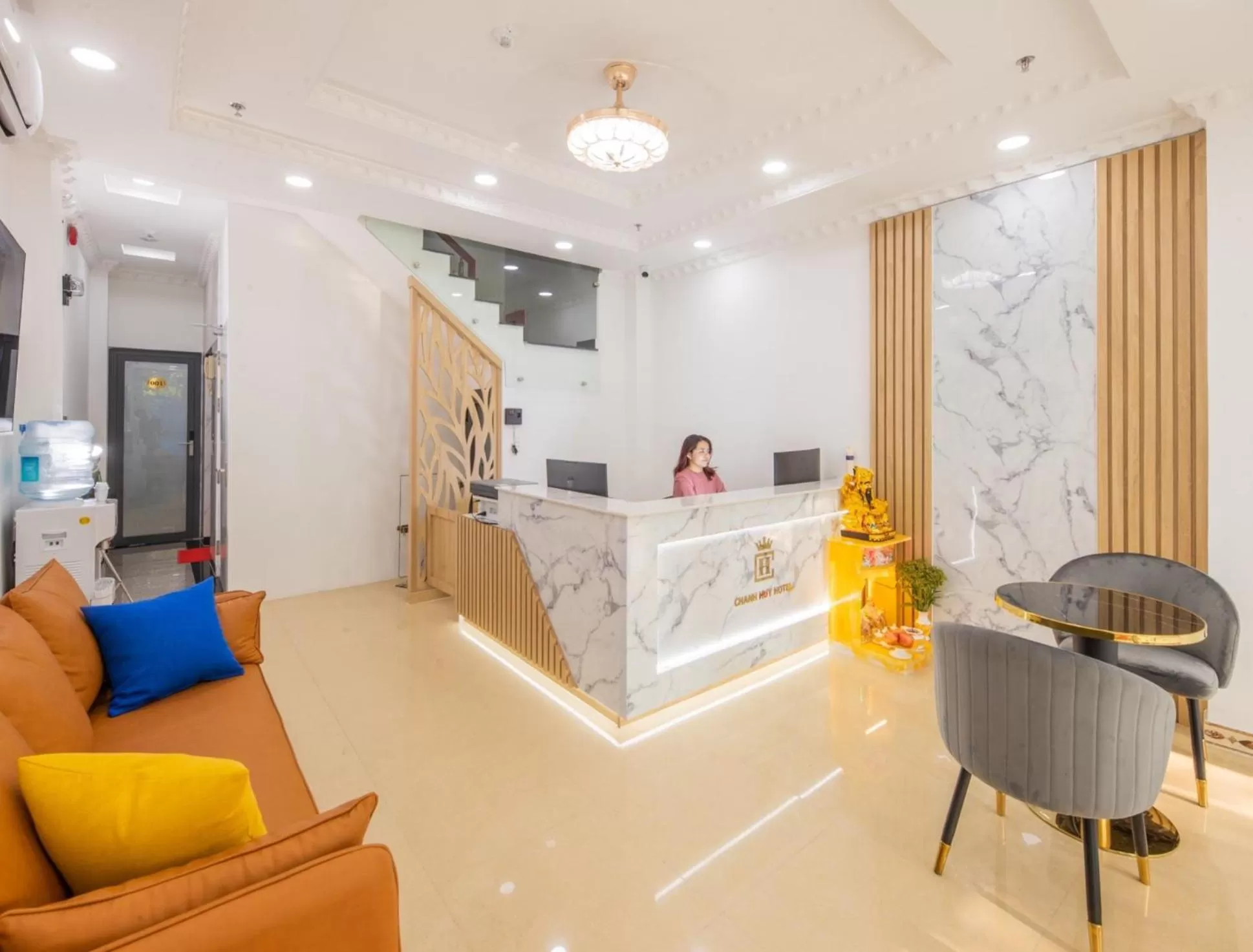 Lobby or reception, Seating Area in Chanh Huy Apartments & Hotel