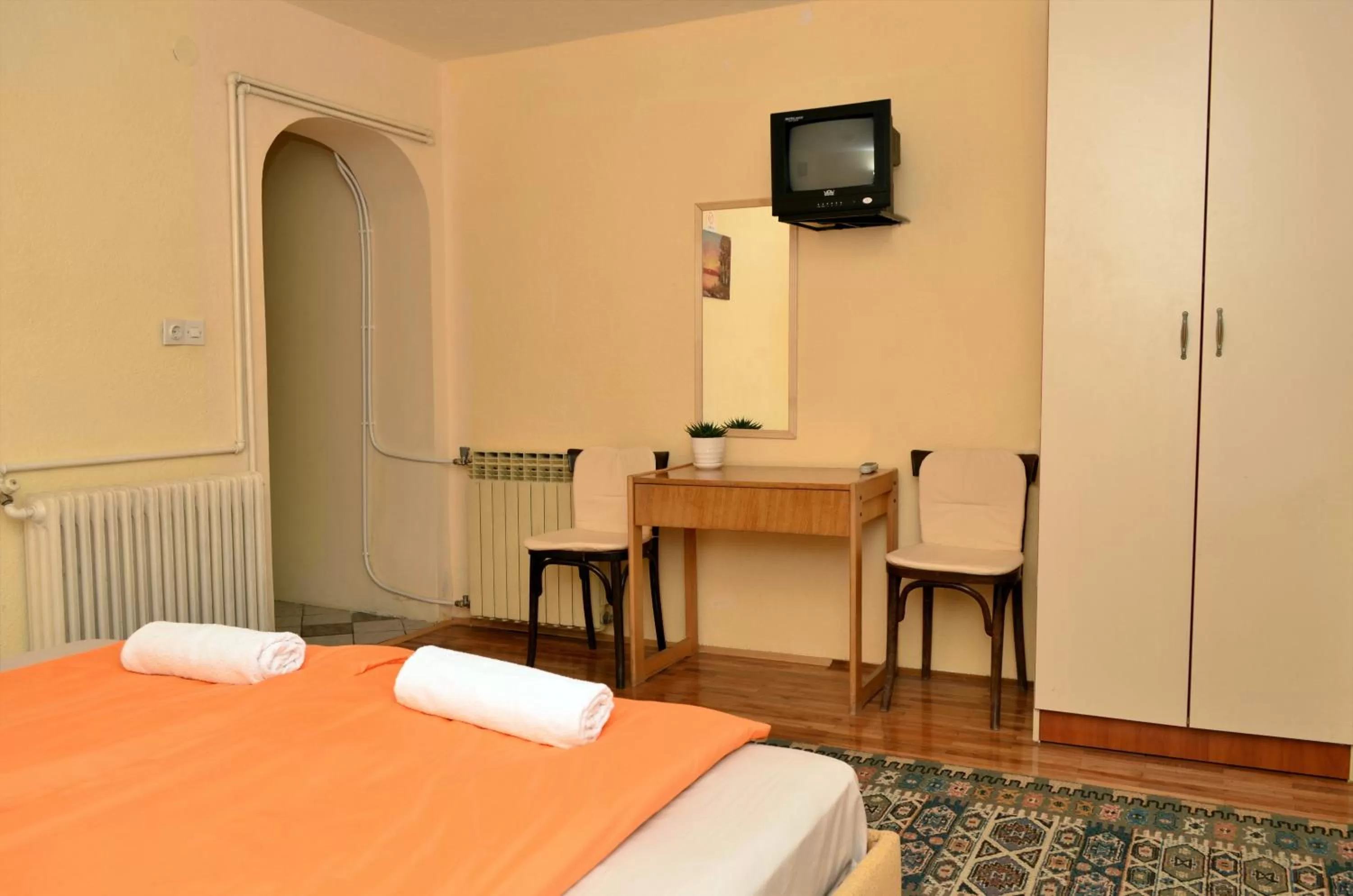 Photo of the whole room, TV/Entertainment Center in Apartments Villa Saray