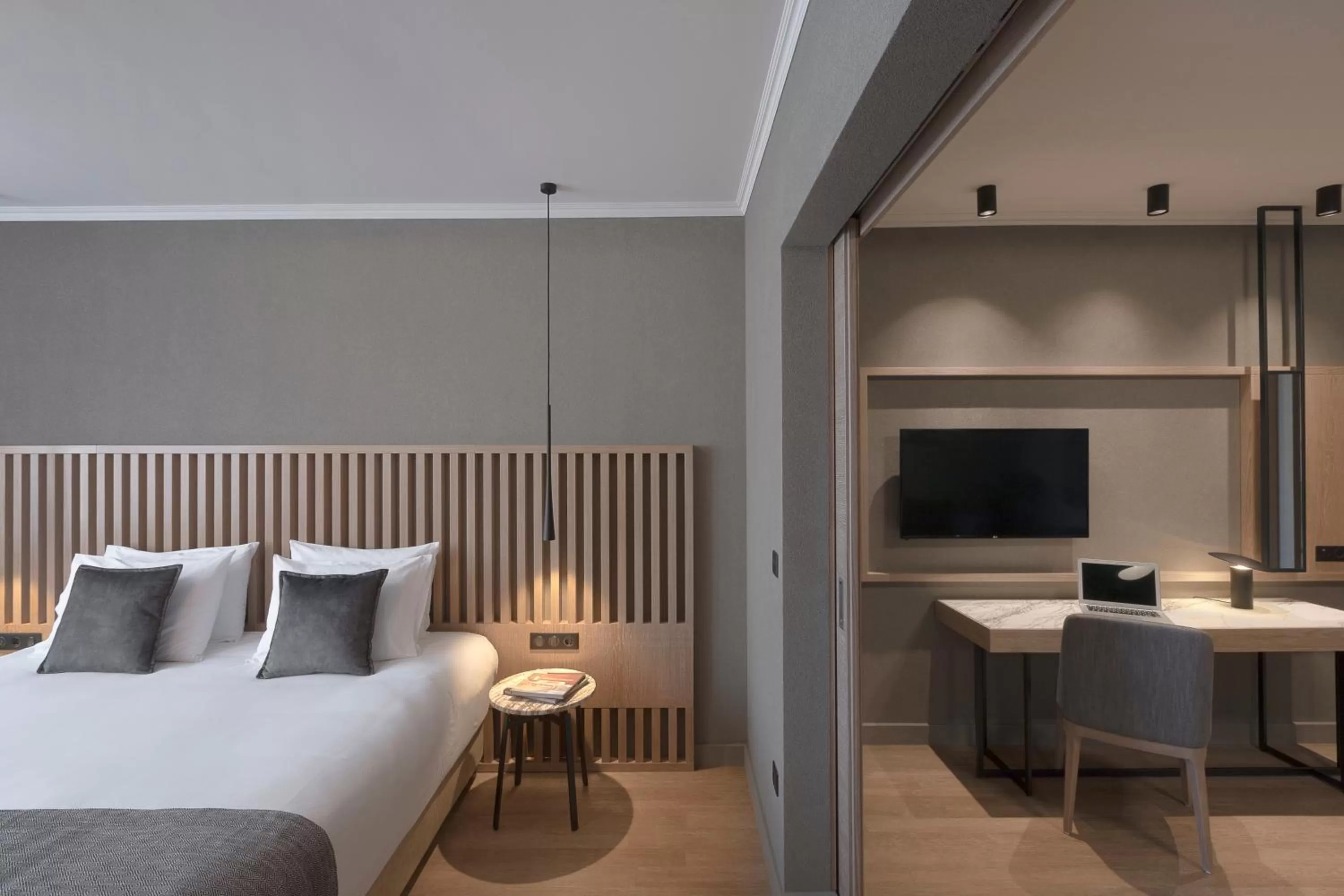 Bed in Porto Palace Hotel Thessaloniki