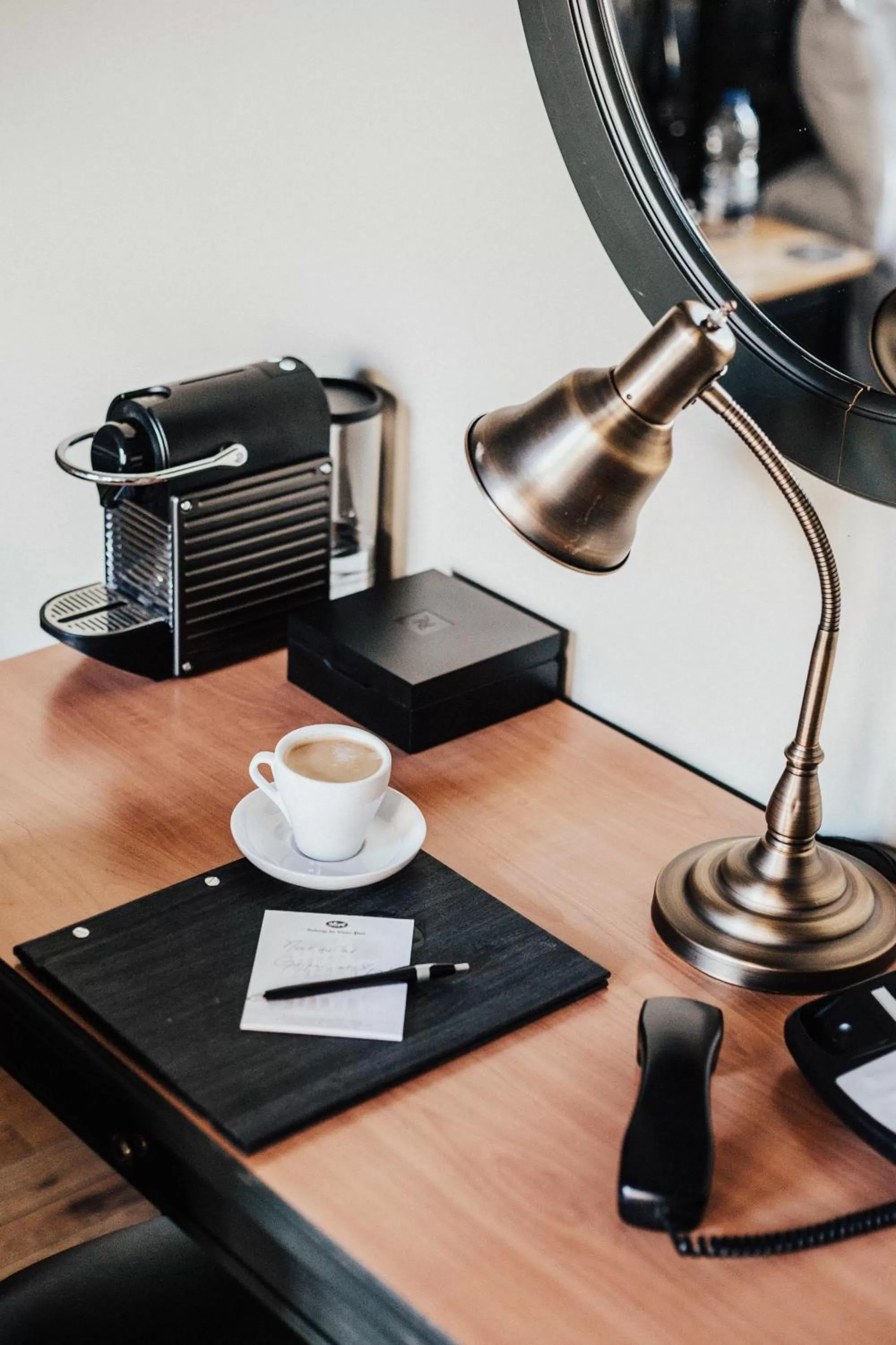 Coffee/tea facilities in Auberge du Vieux Port by Gray Collection