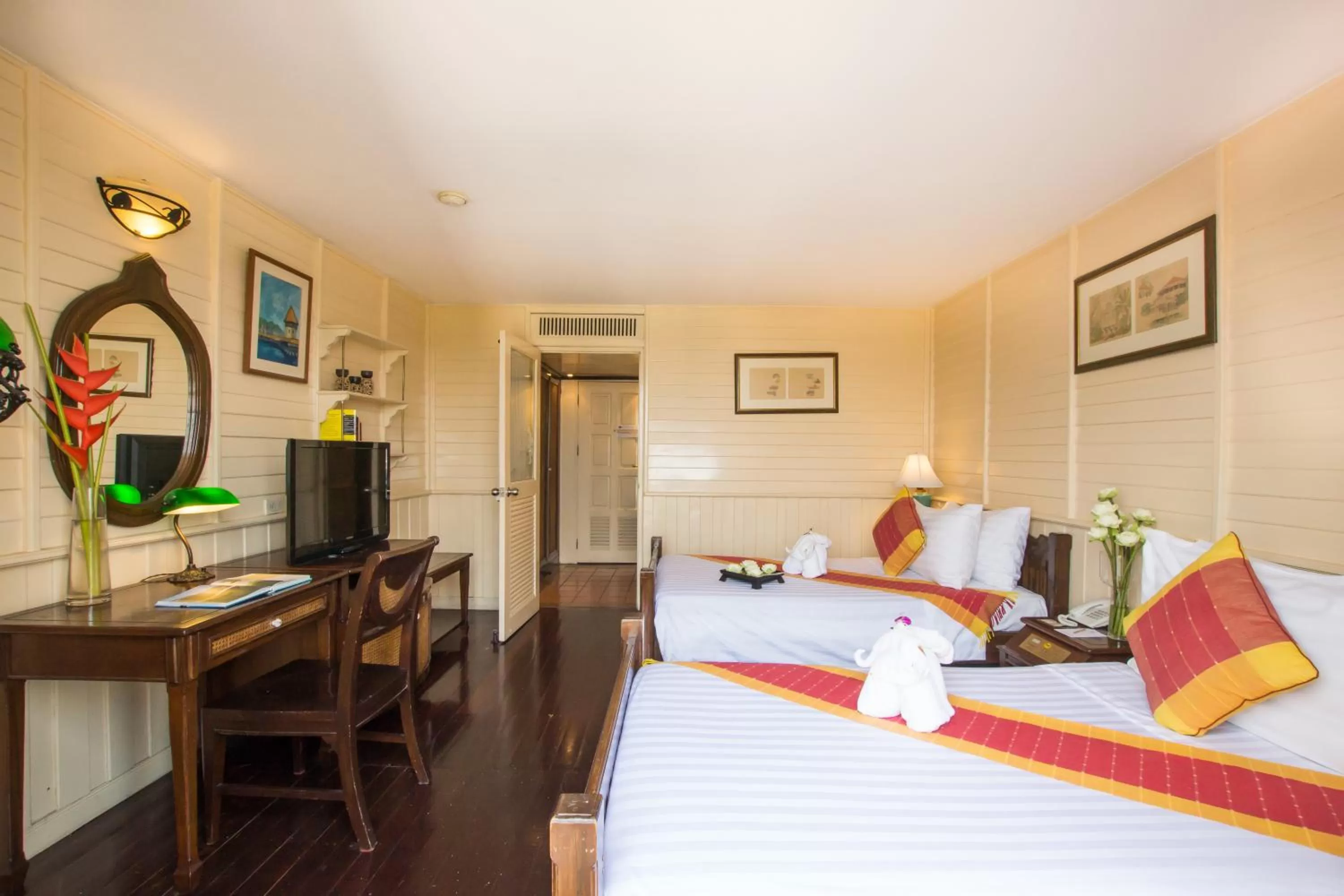 Bed in Buddy Lodge, Khaosan Road