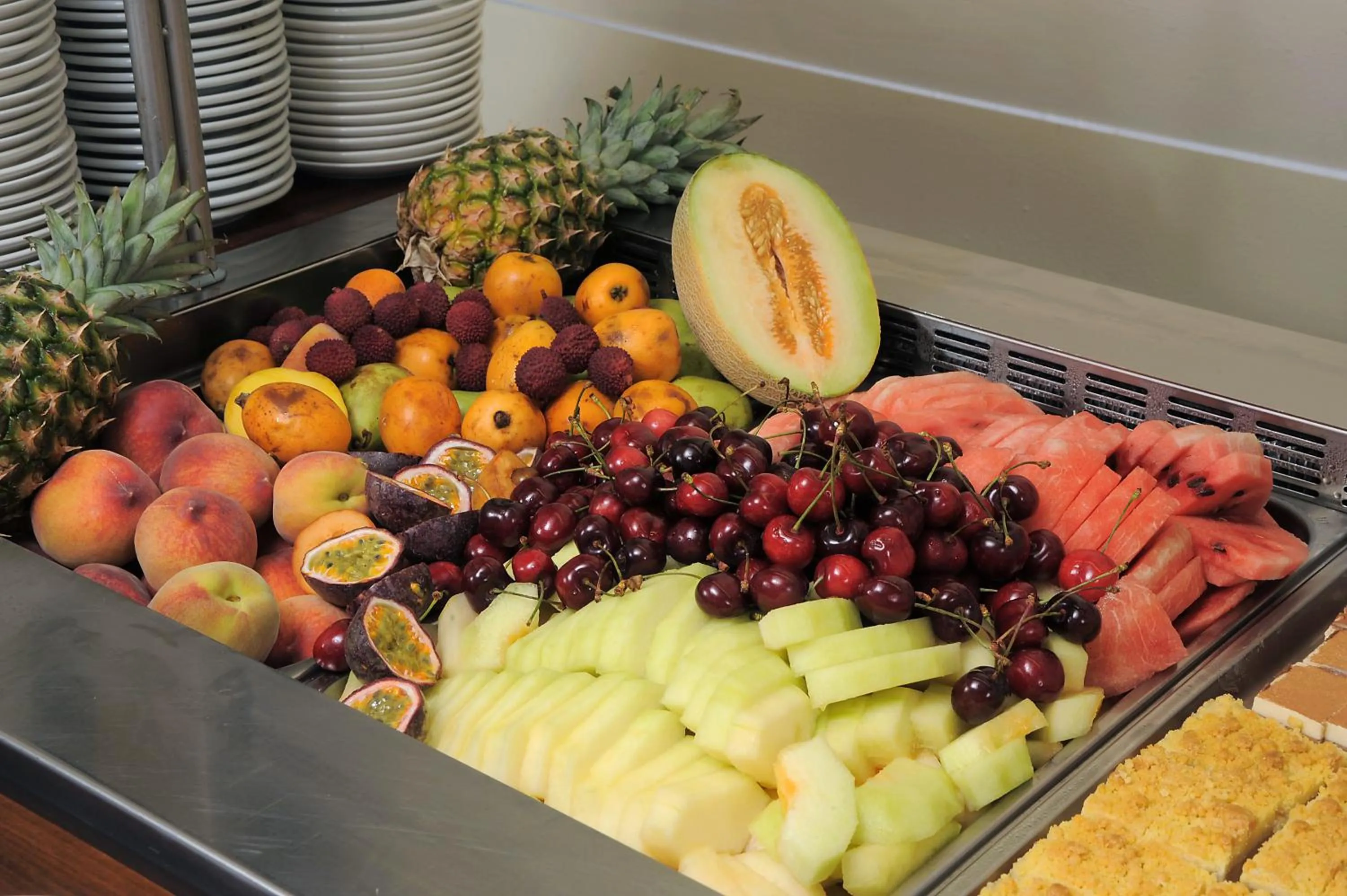 Food in Okeanos Beach Boutique Hotel