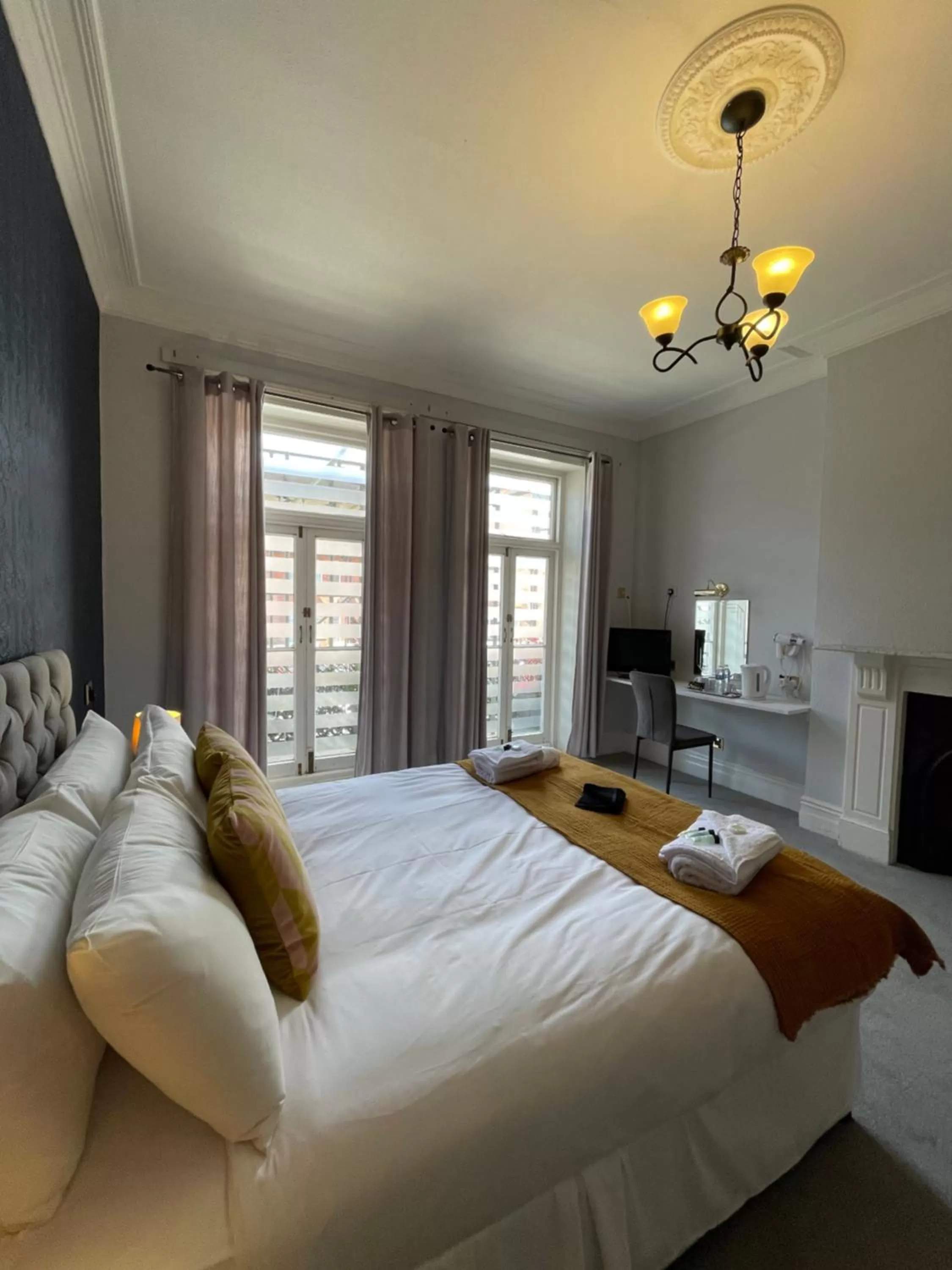 Bed in The Silver How