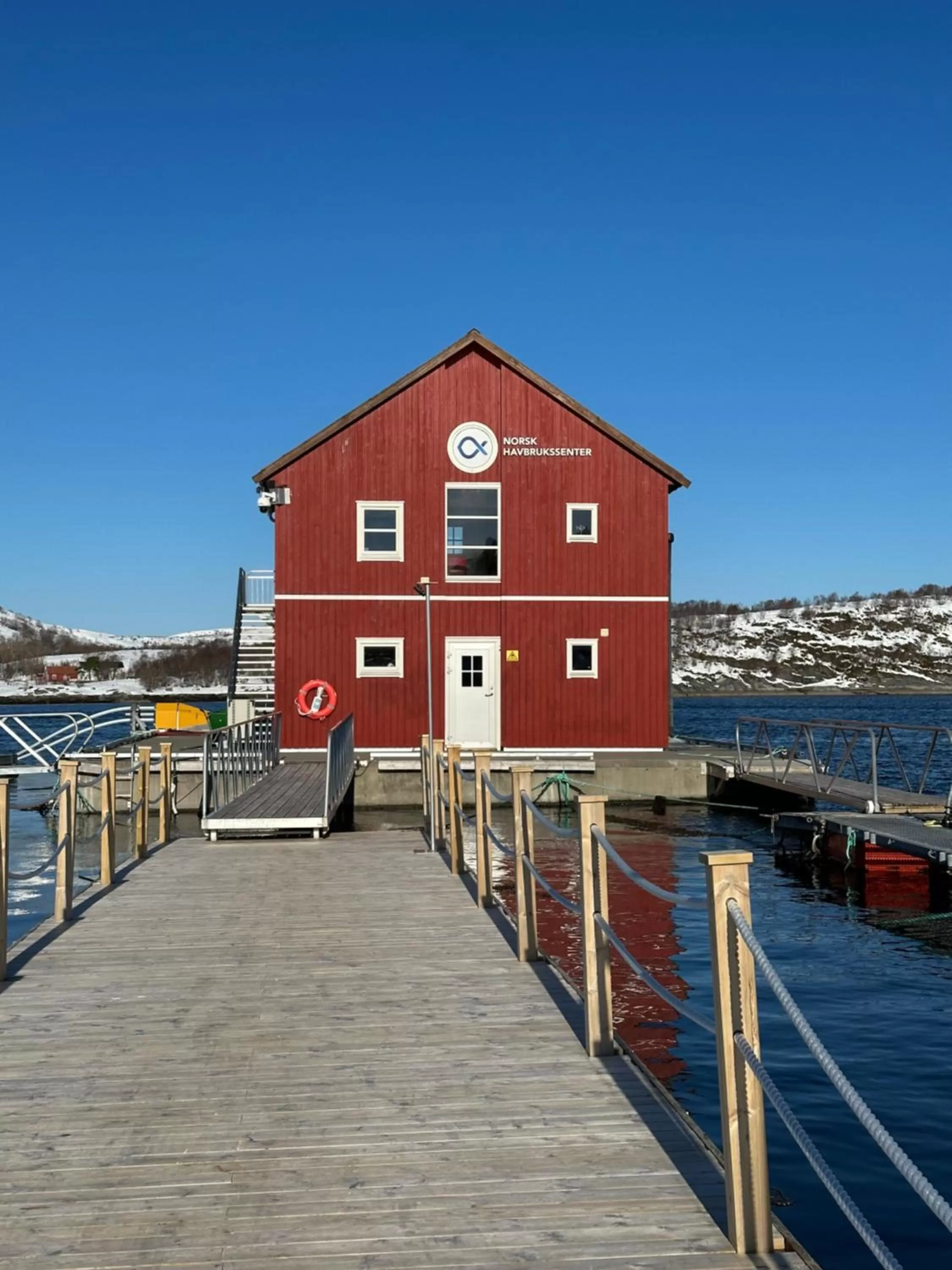 Property building in Norsk Havbrukssenter - Rorbuer