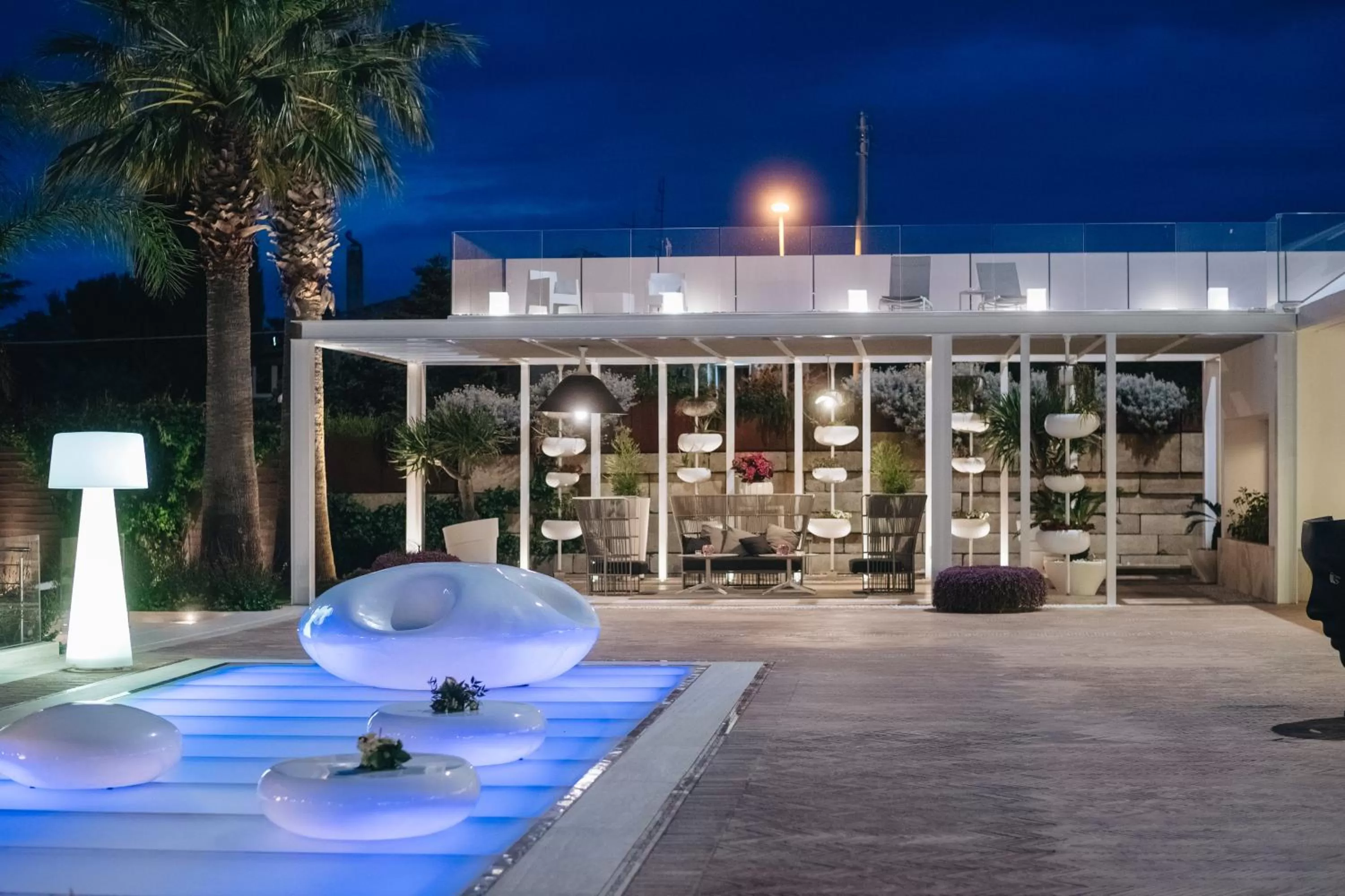 Night in Mec Paestum Hotel