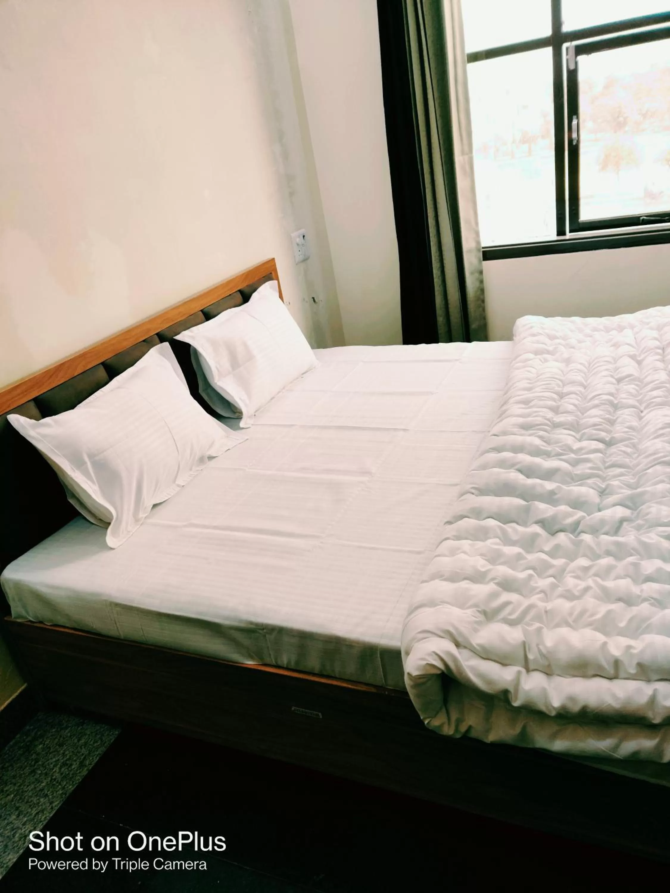 Bedroom, Bed in HOTEL CASIO