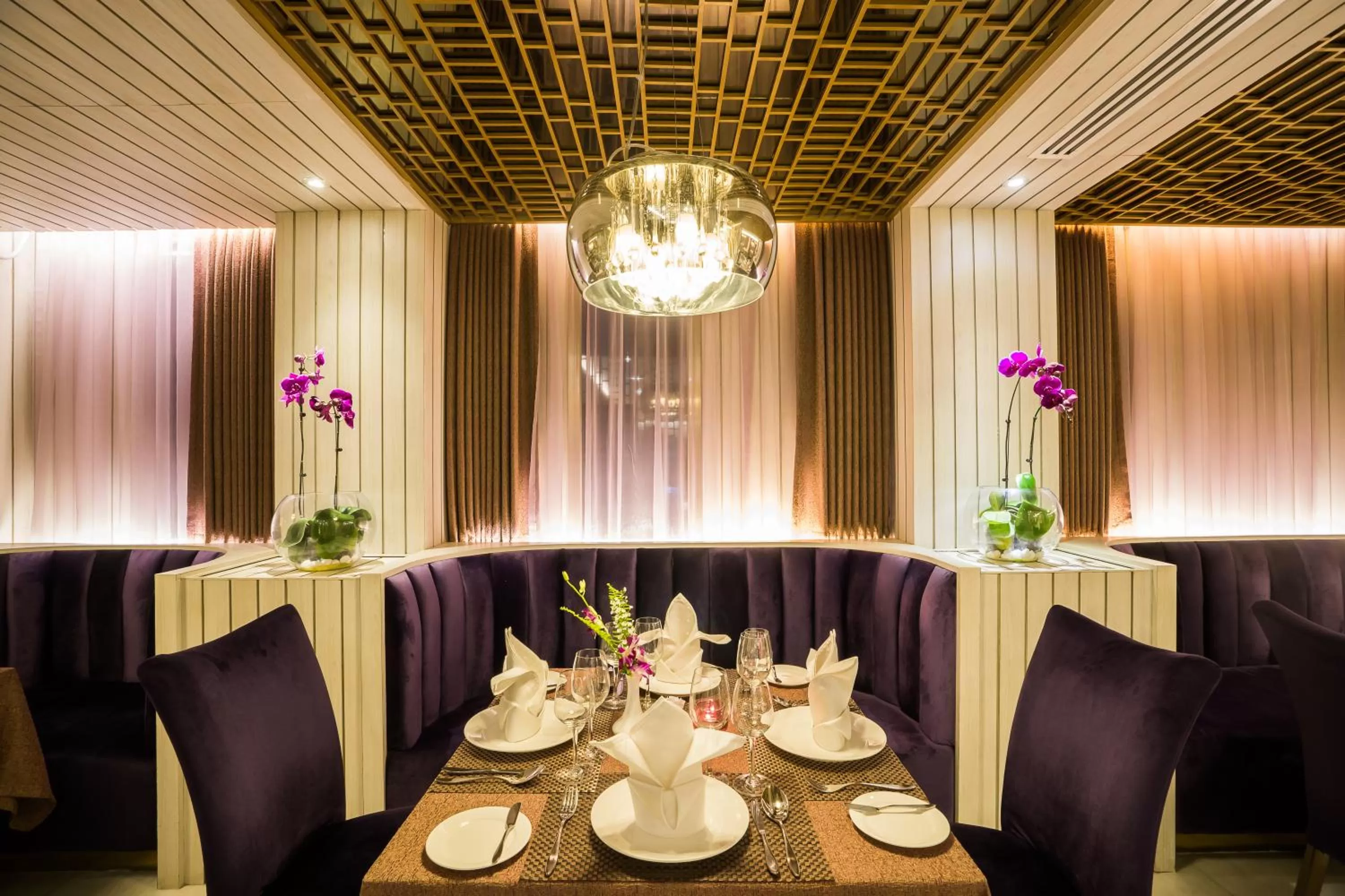 Restaurant/places to eat in Best Western Chinatown Hotel