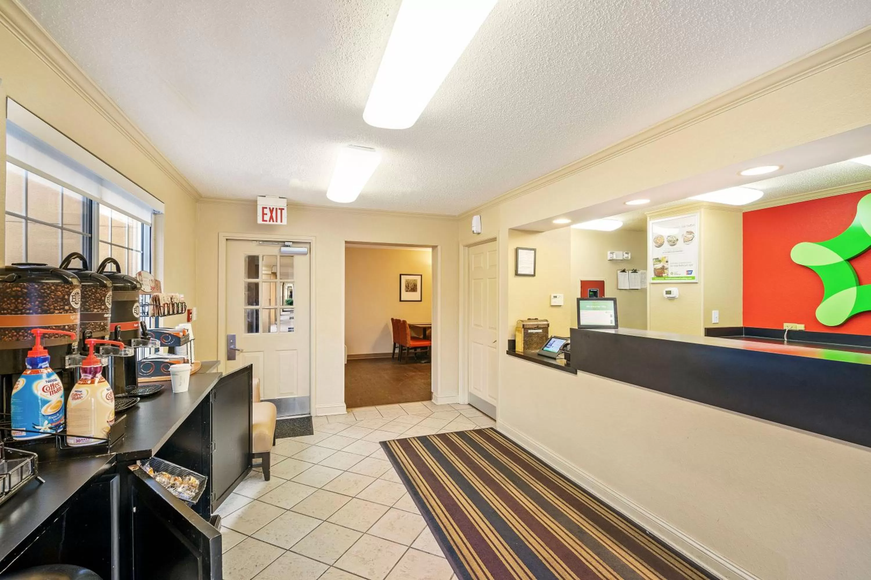 Lobby or reception in Extended Stay America Suites - Washington, DC - Falls Church - Merrifield