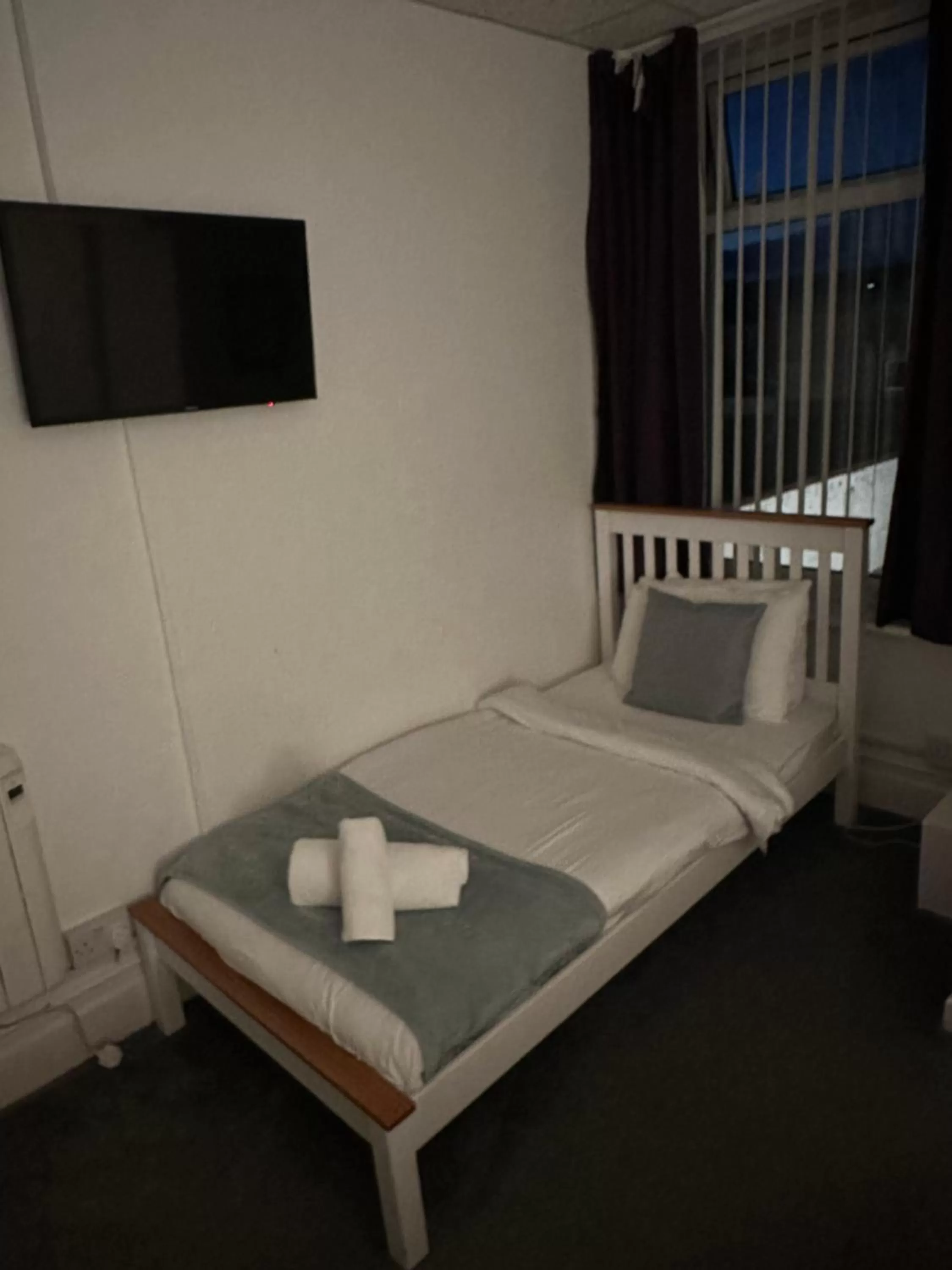 Bed in The Wilton Hotel