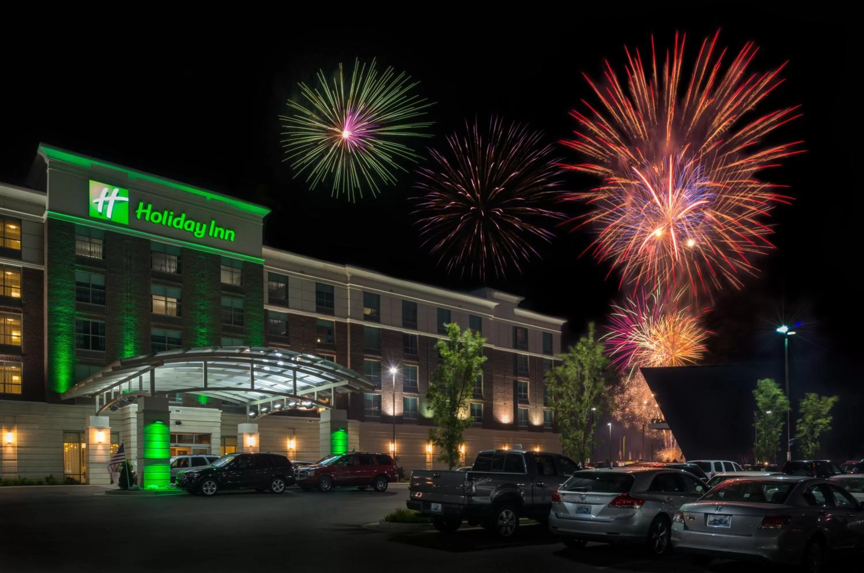 Property building in Holiday Inn Owensboro Riverfront by IHG