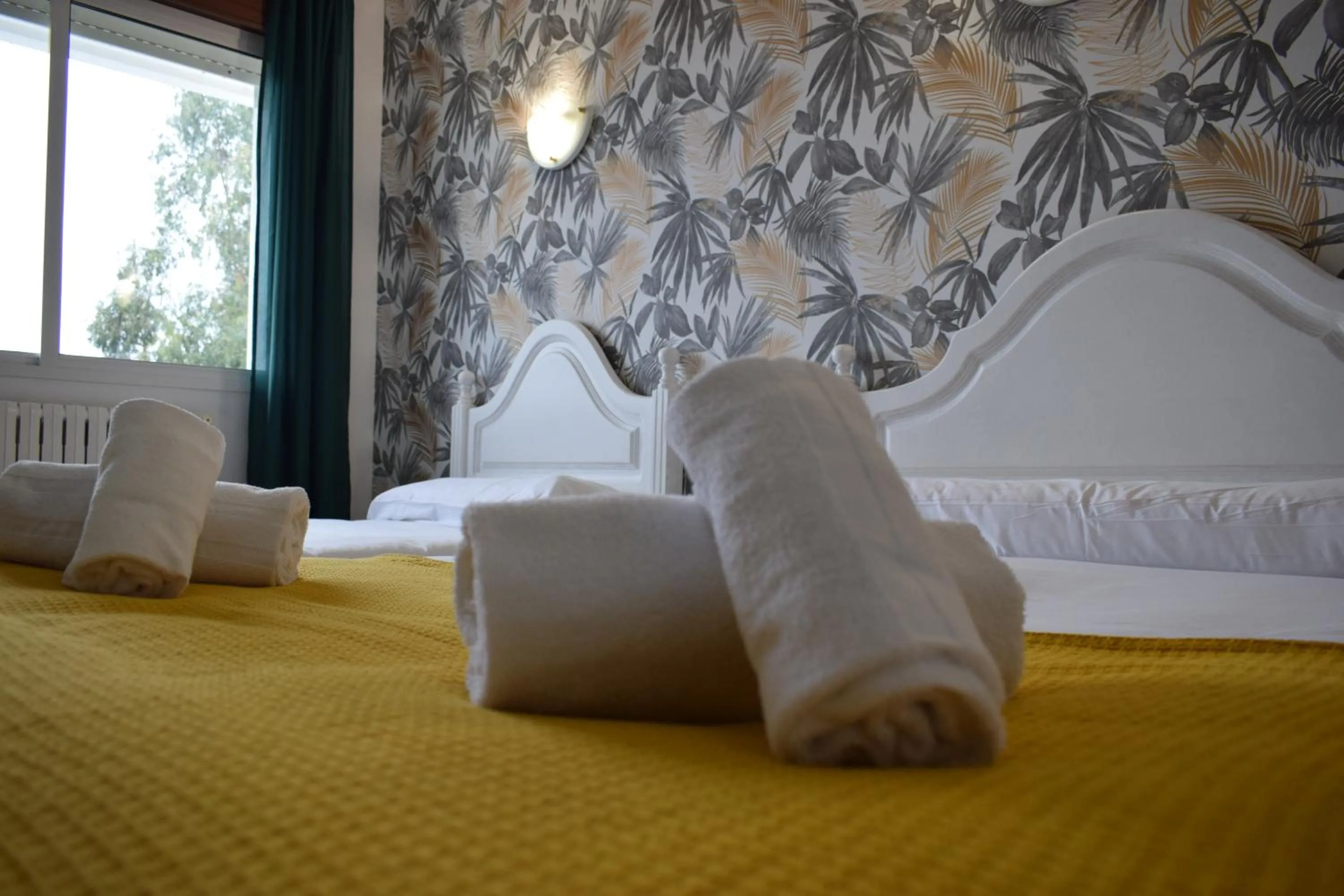 Bed in Hotel Xunca Blanca