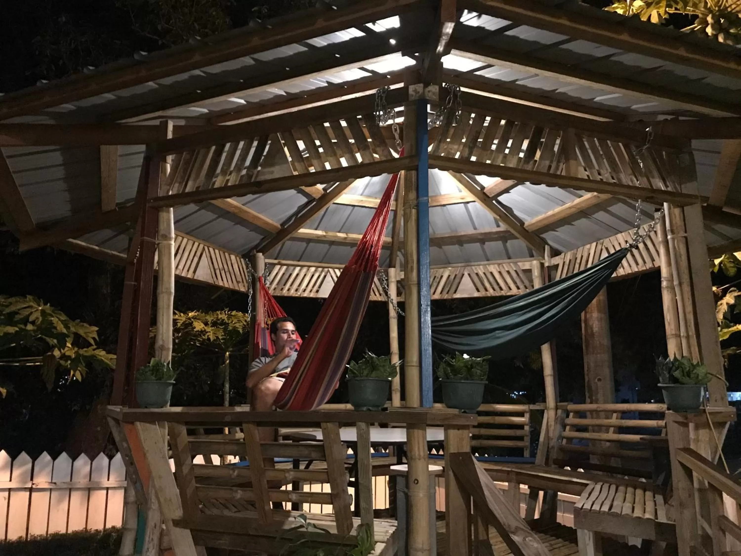 BBQ facilities in Yogi Dives B&B