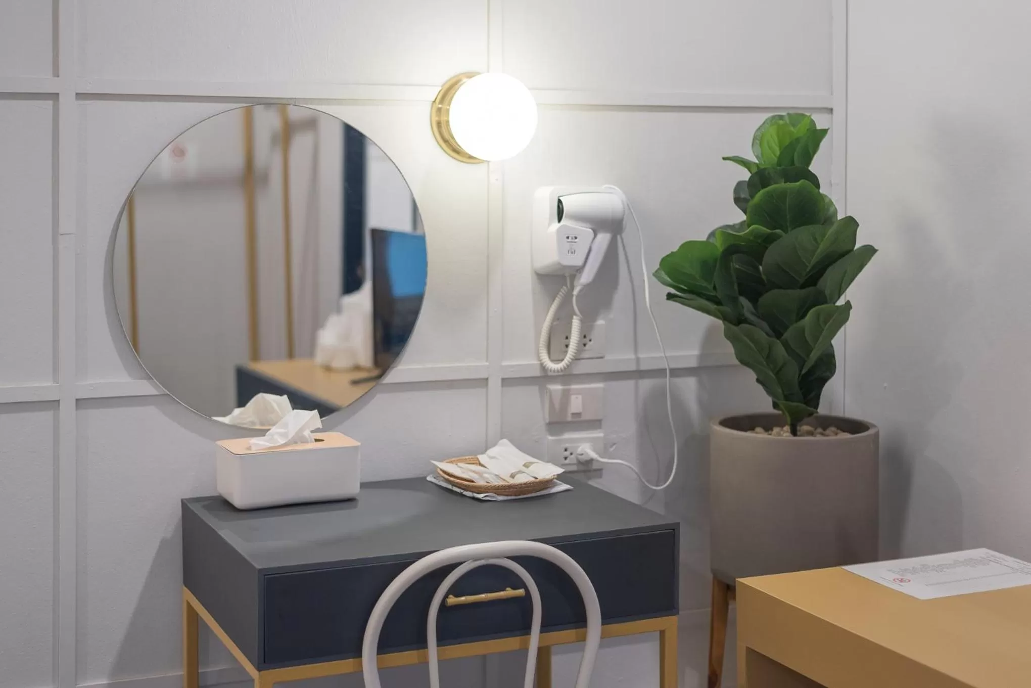 Seating area in The Mellow Pillow Hotel @ Chiang Mai Gate