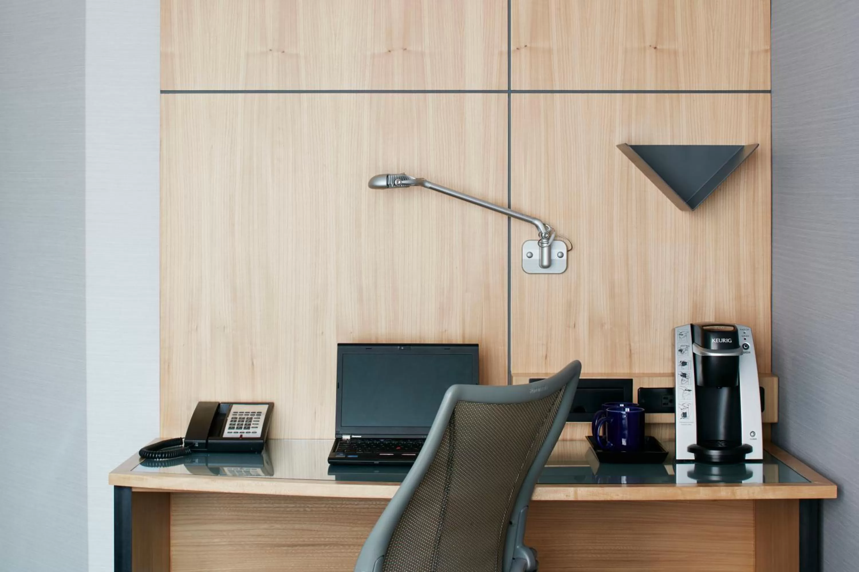 Bedroom in World Center Hotel