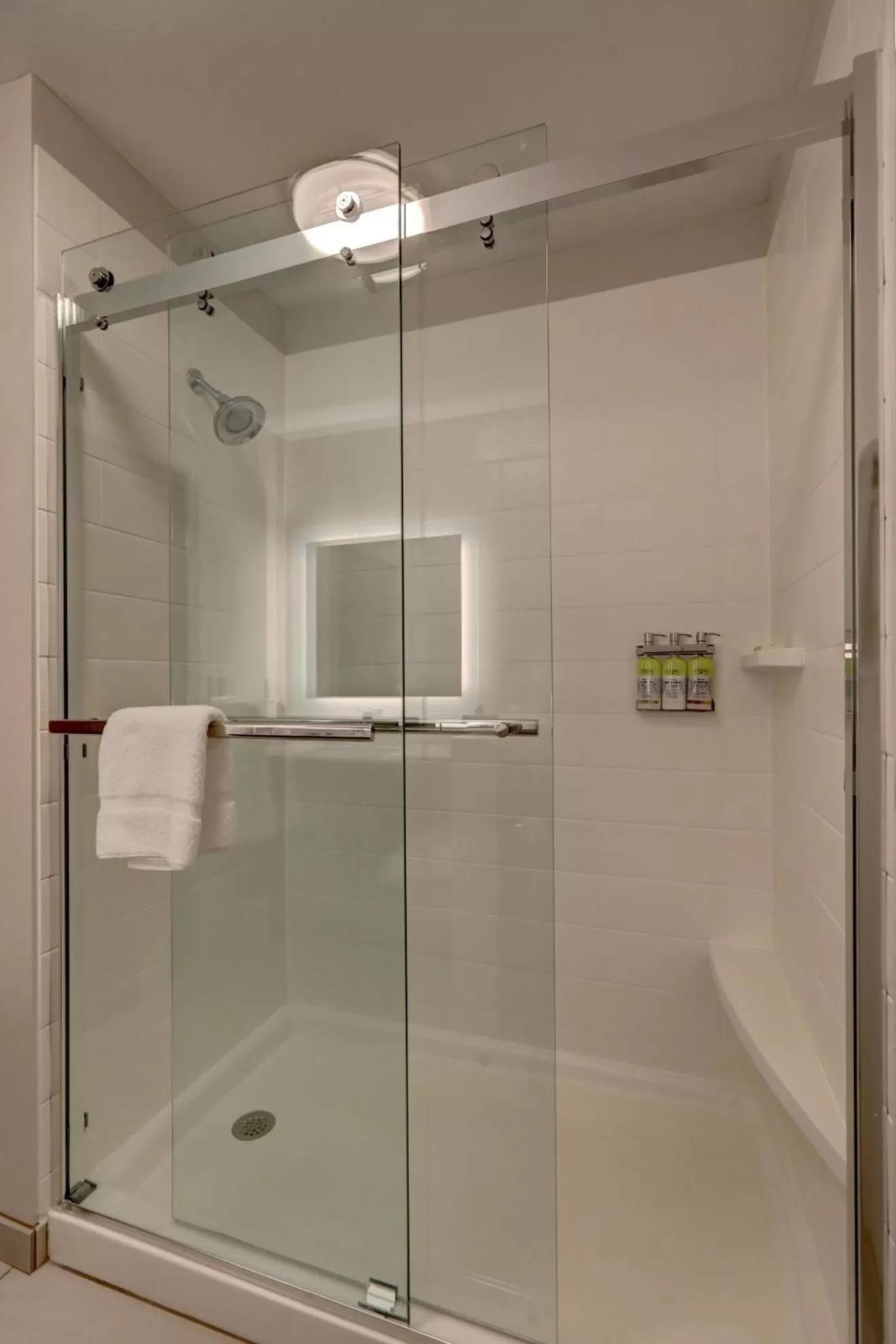 Holiday Inn Express & Suites - Auburn Downtown by IHG