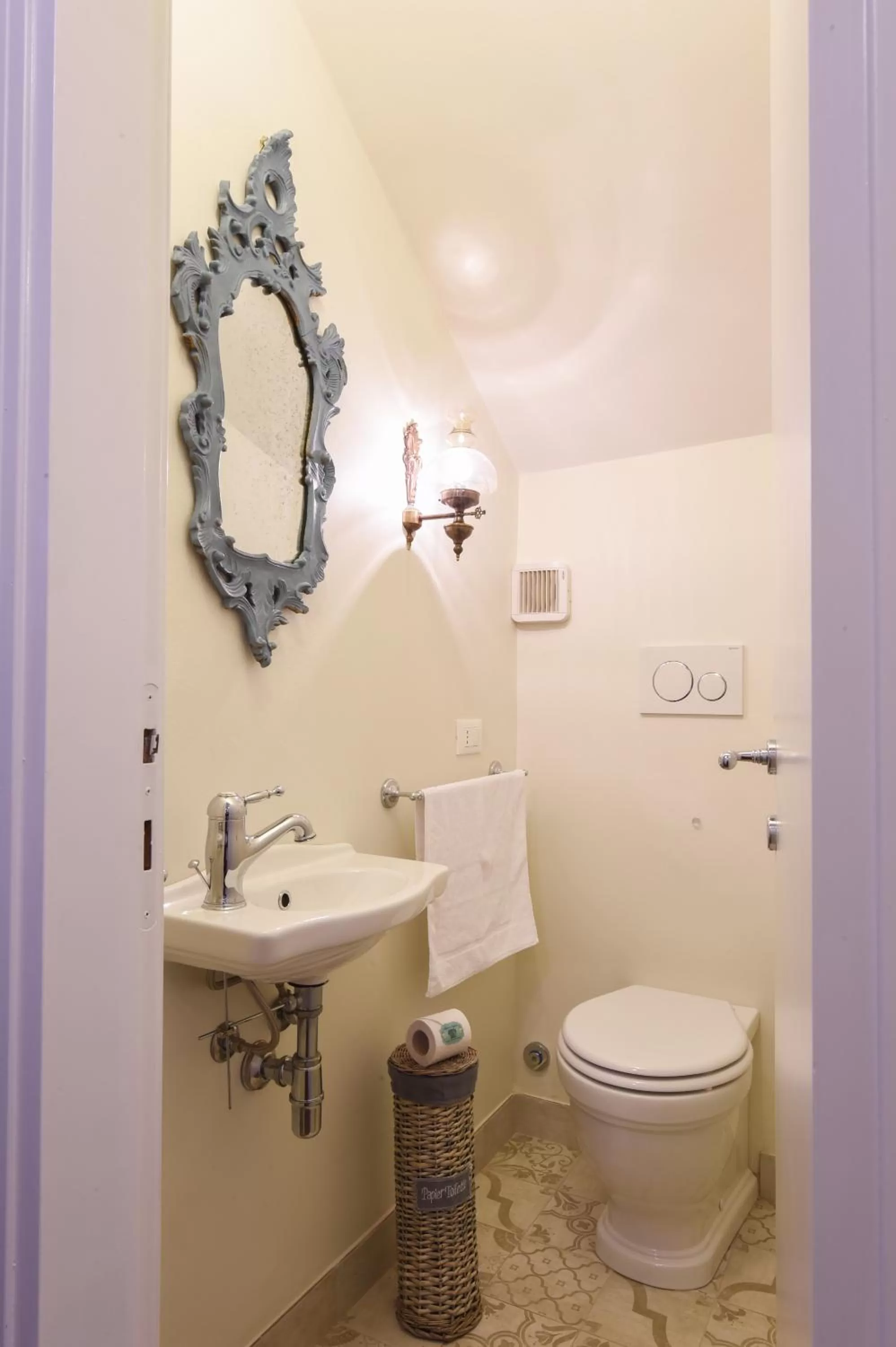 Bathroom in Il Giardino Segreto