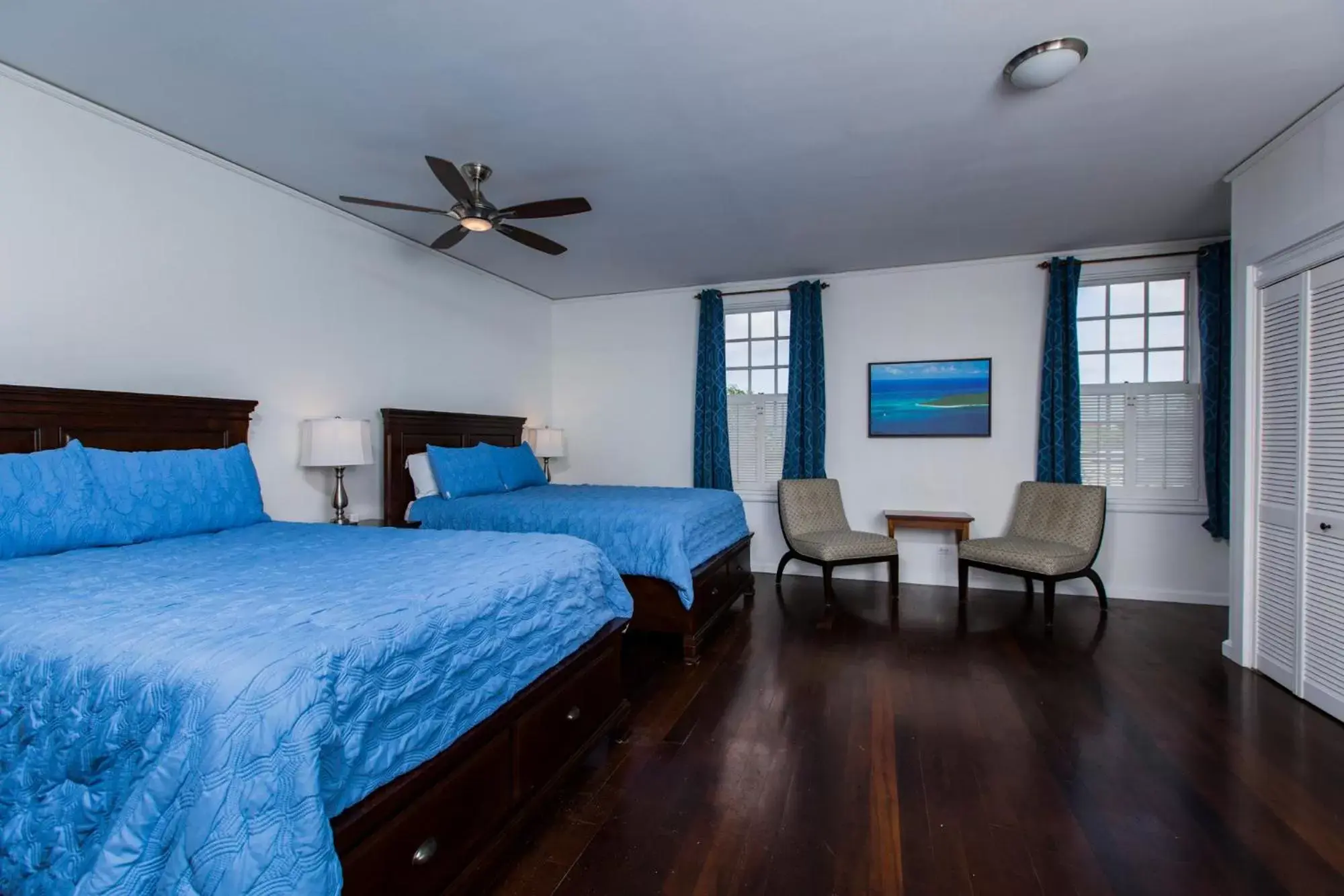 Superior Double Queen Room in Sugar Apple Bed and Breakfast Superior Double Queen Room in Sugar Apple Bed and Breakfast