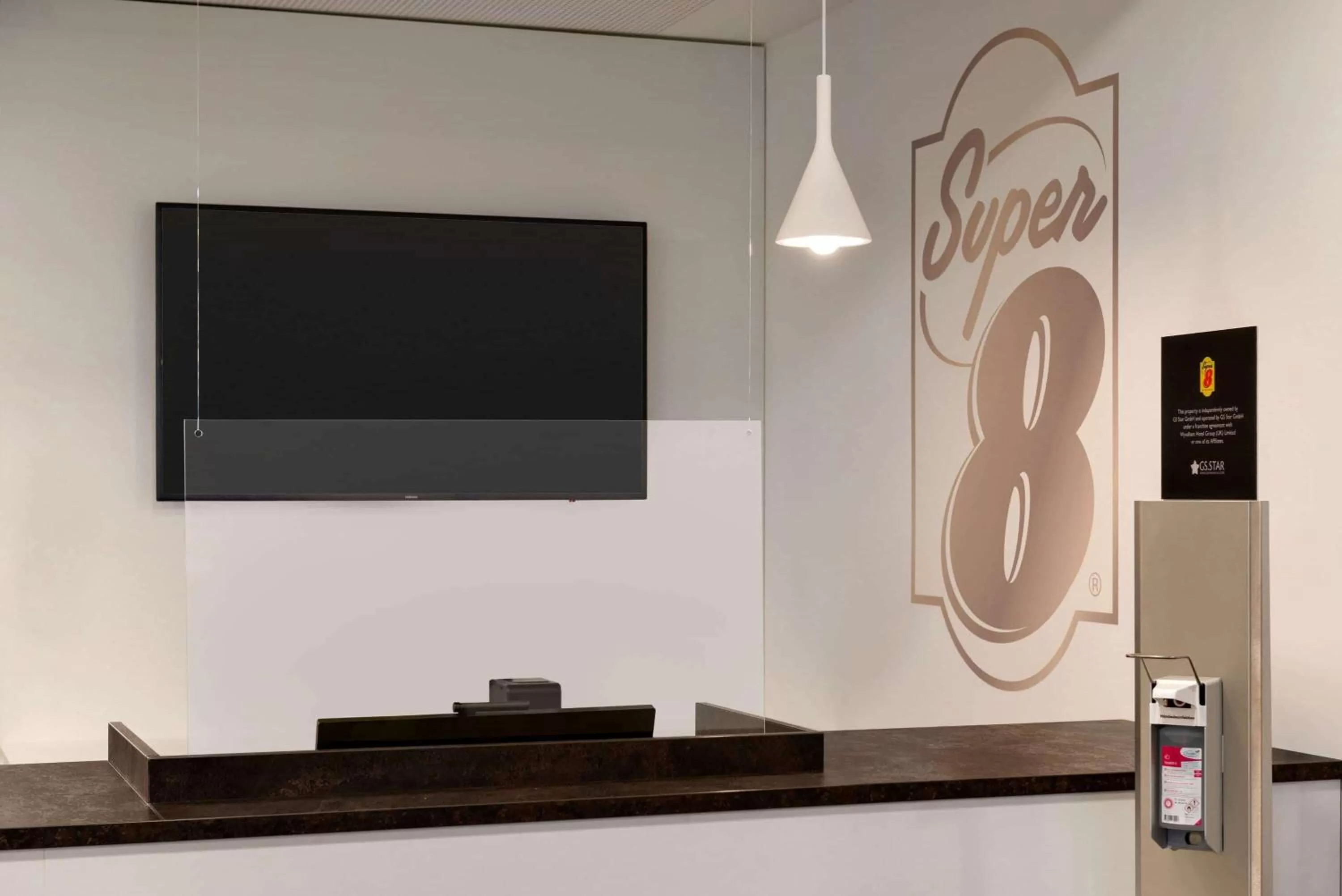 Lobby or reception in Super 8 by Wyndham Augsburg