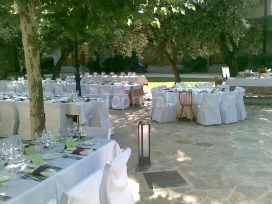 Restaurant/places to eat in Hotel Sara De Ur