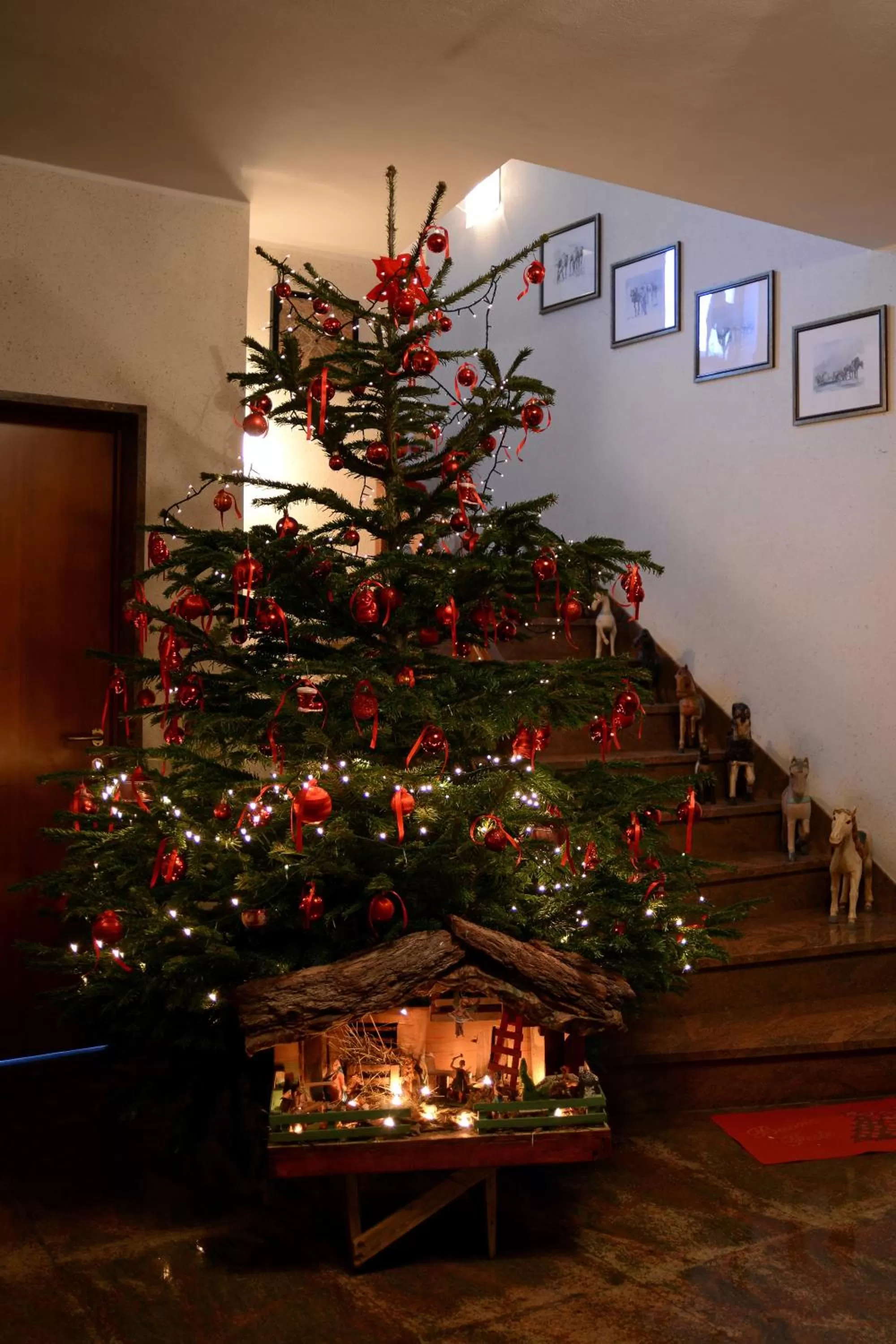 Communal lounge/ TV room in Vista Castello