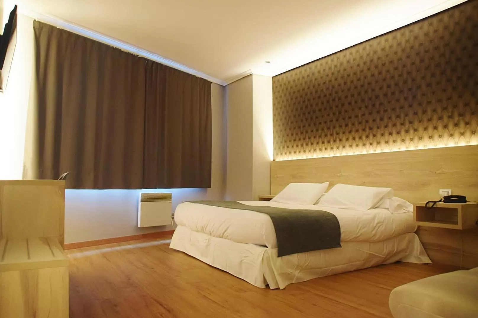 Bedroom in Hospedium Hotel La Marina Costa da Morte