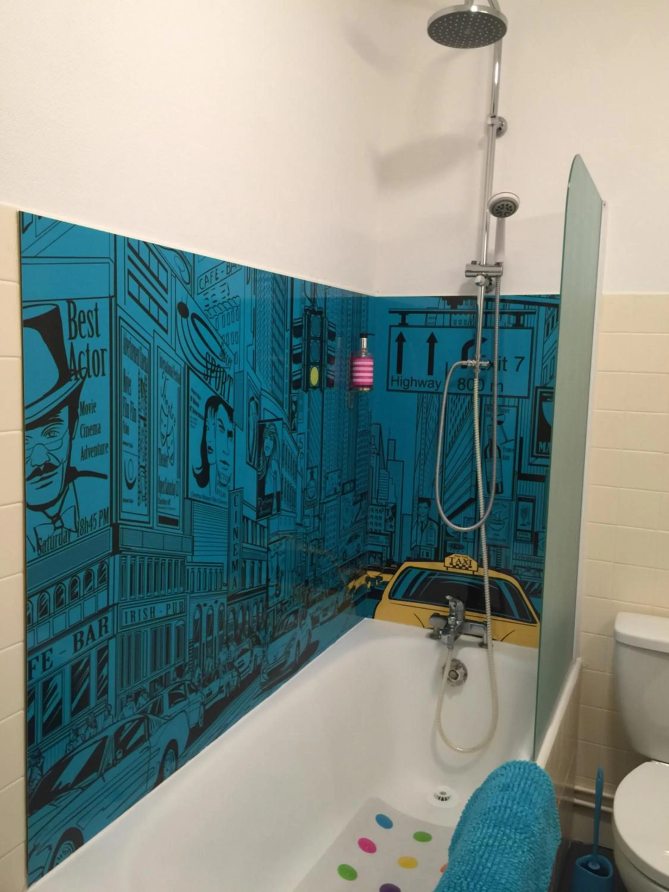 Bathroom in Hôtel Concorde