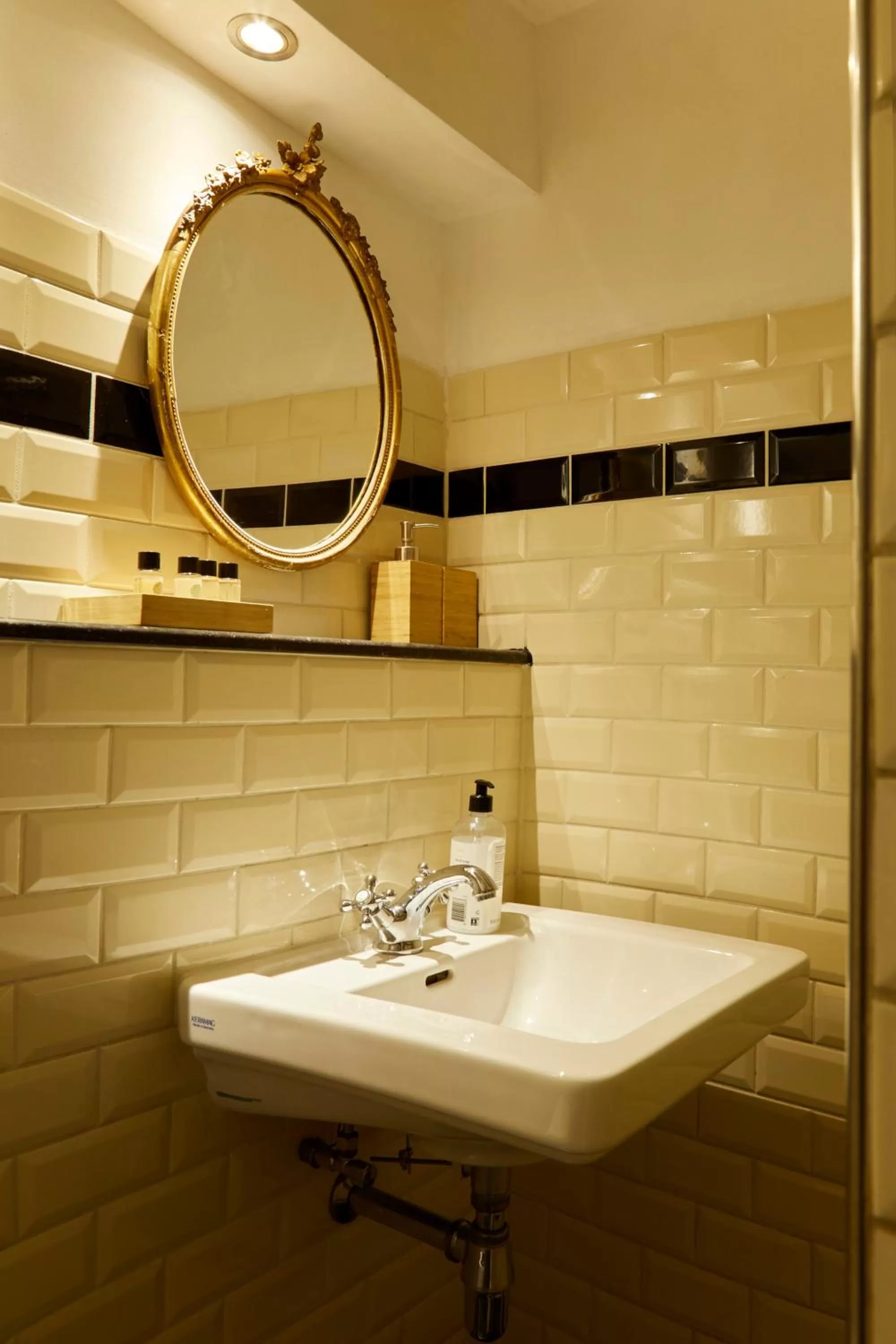 Bathroom in Modern Canal House Loft - City Center