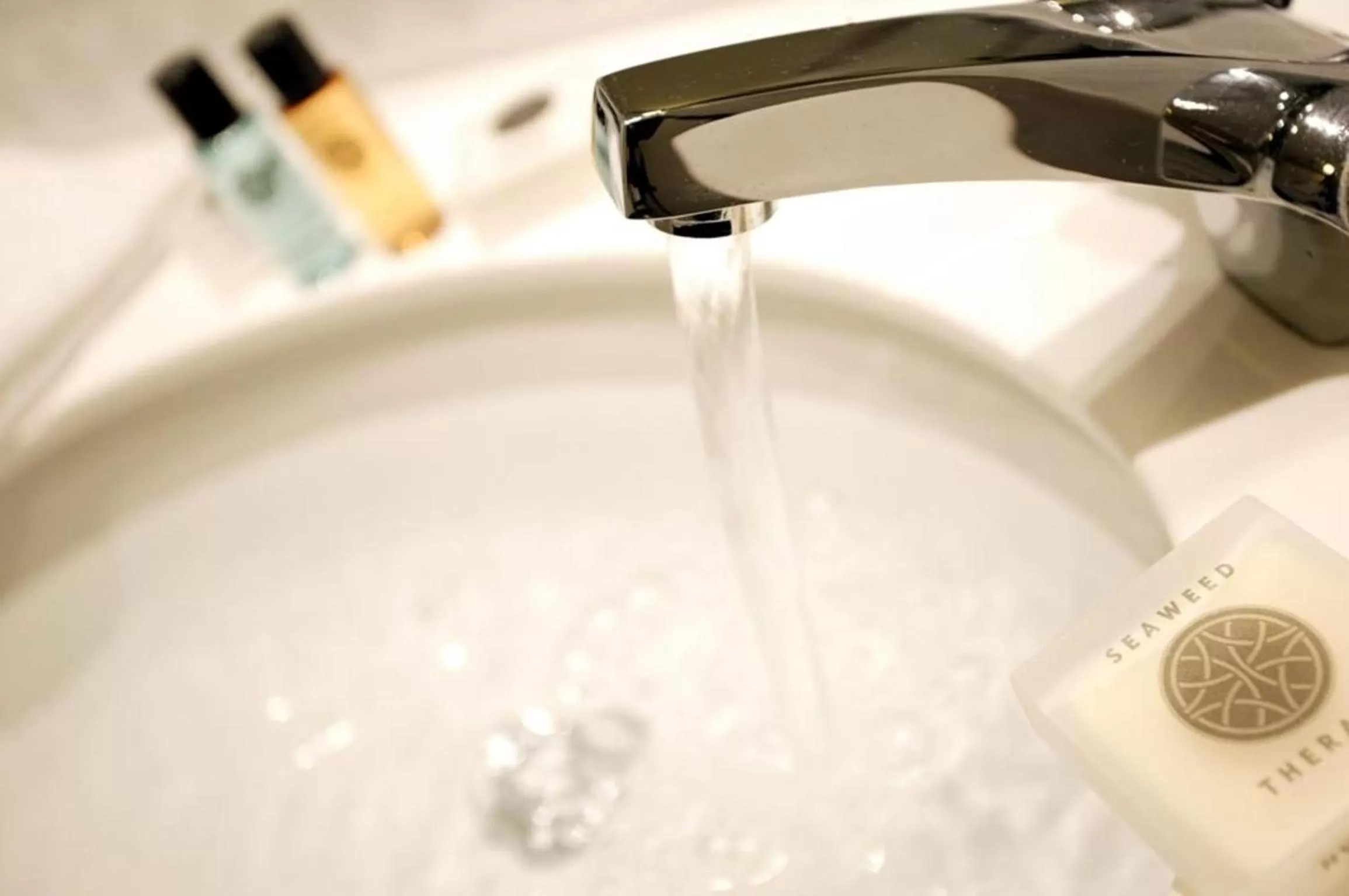 Bathroom in Holiday Inn Chester South by IHG