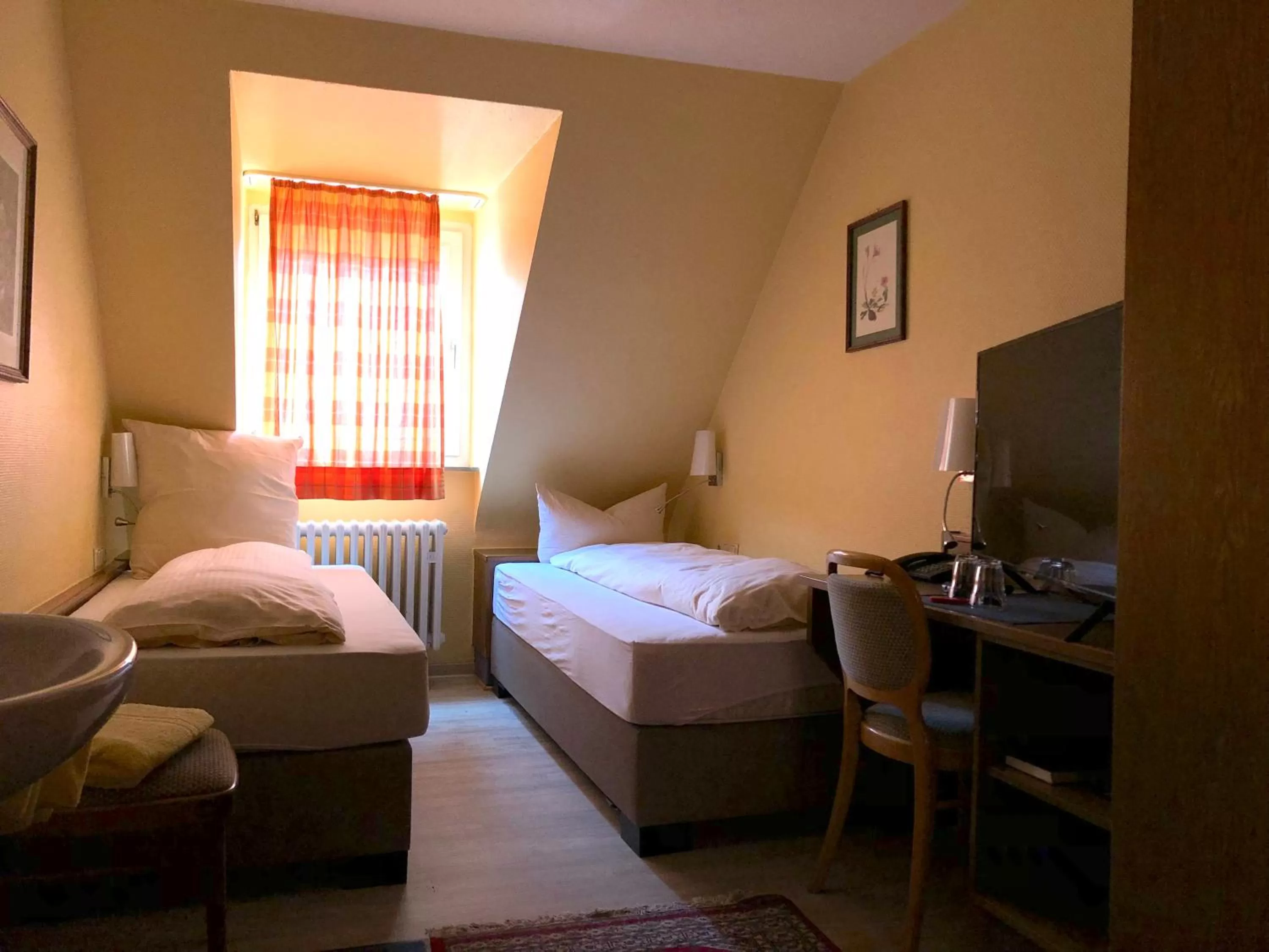 TV and multimedia, Bed in Zum Winzermännle