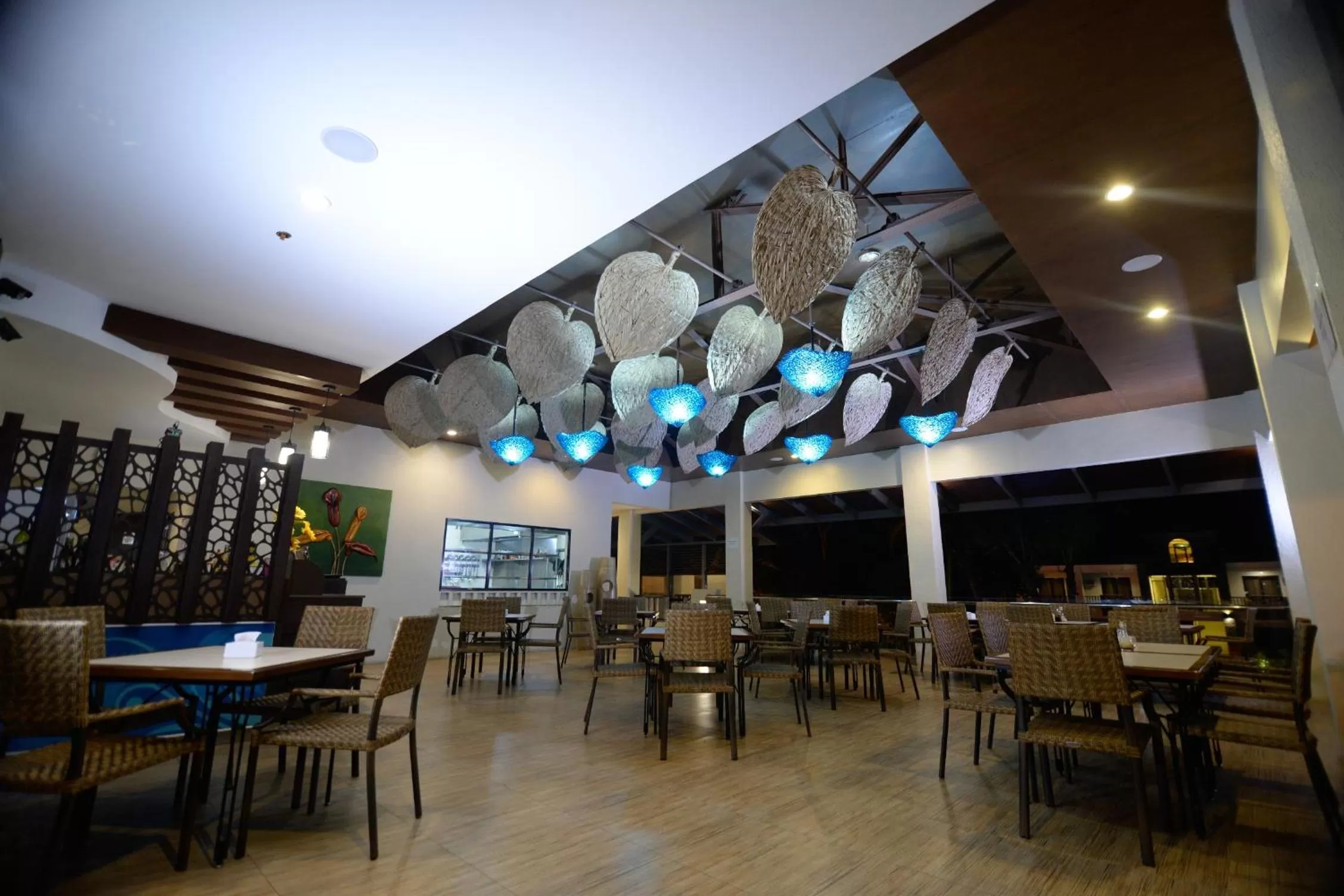 Restaurant/places to eat in MO2 Lagoon Coron