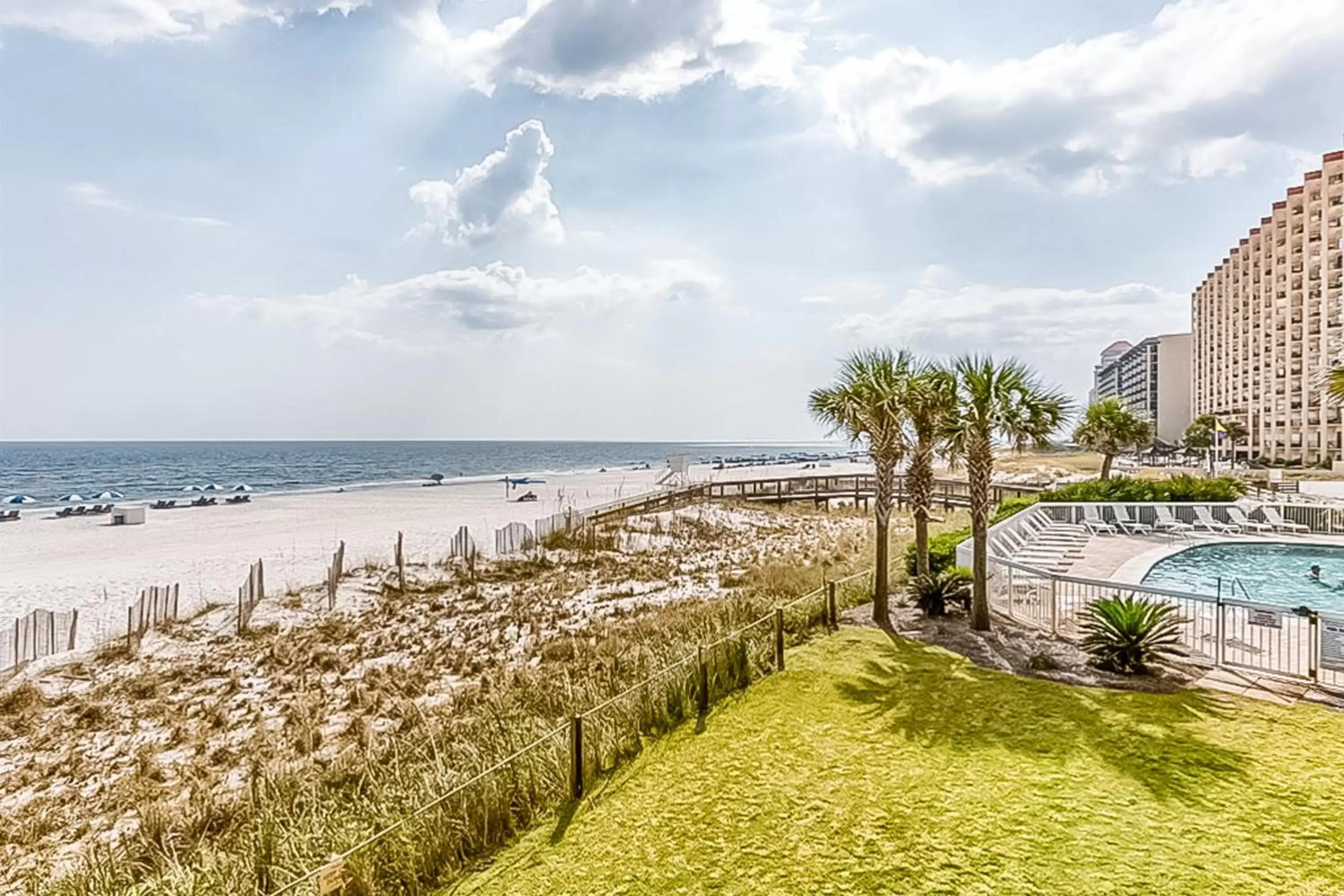 Three Bedroom Apartment in Seaside Beach and Racquet Club Condos II Three Bedroom Apartment in Seaside Beach and Racquet Club Condos II