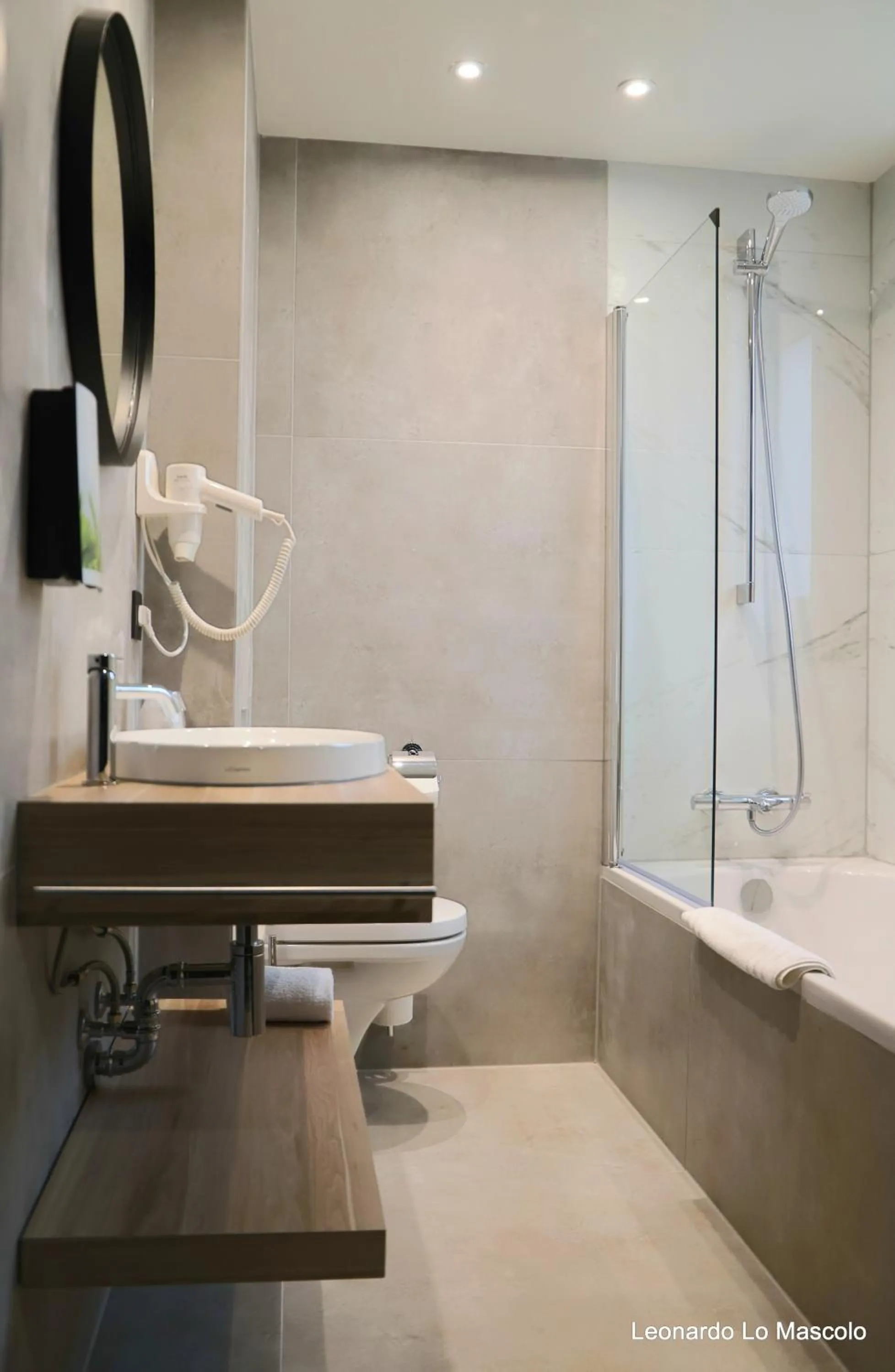 Shower, Bathroom in Univers Hotel Liege-Guillemins