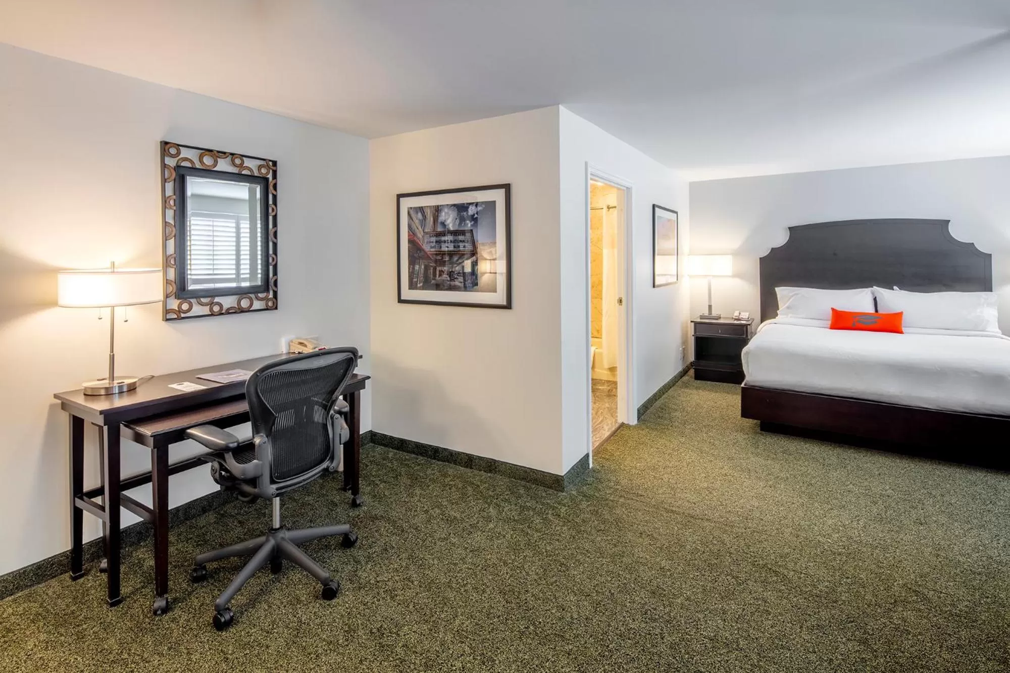 Photo of the whole room, Bed in Collegian Hotel & Suites, Trademark Collection by Wyndham