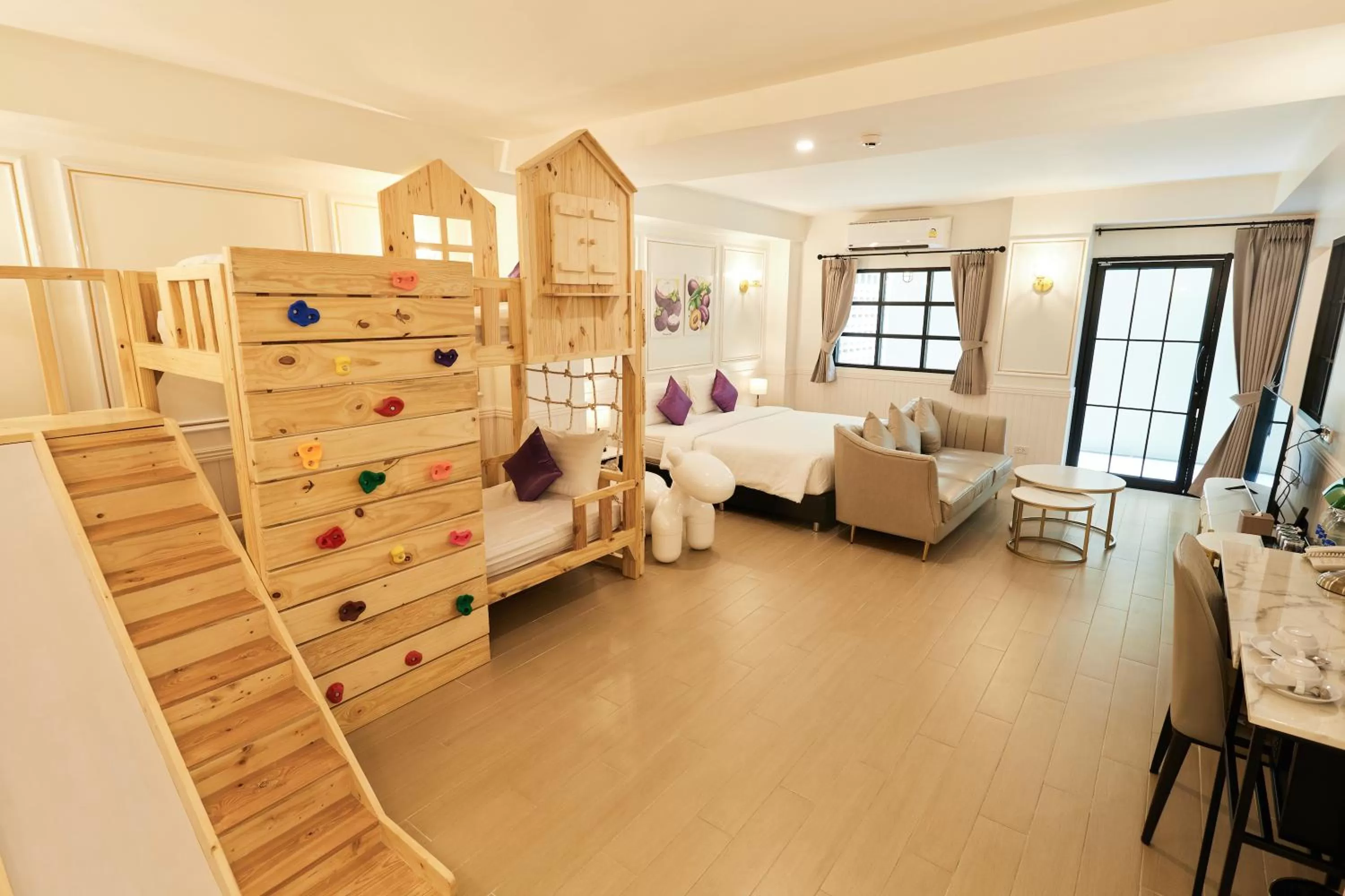 Seating area in Rose Apple Hotel