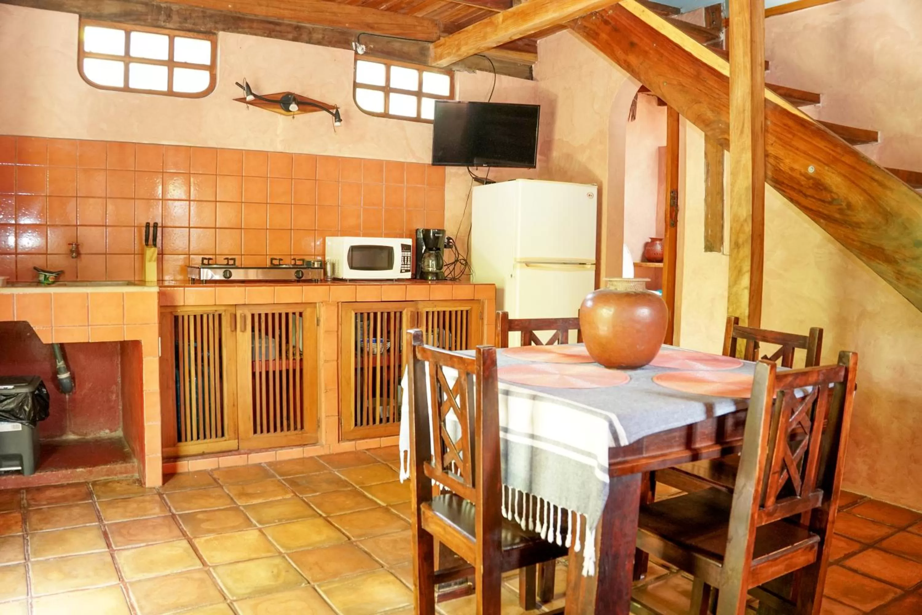 Kitchen or kitchenette in Hotel Boruca Tamarindo