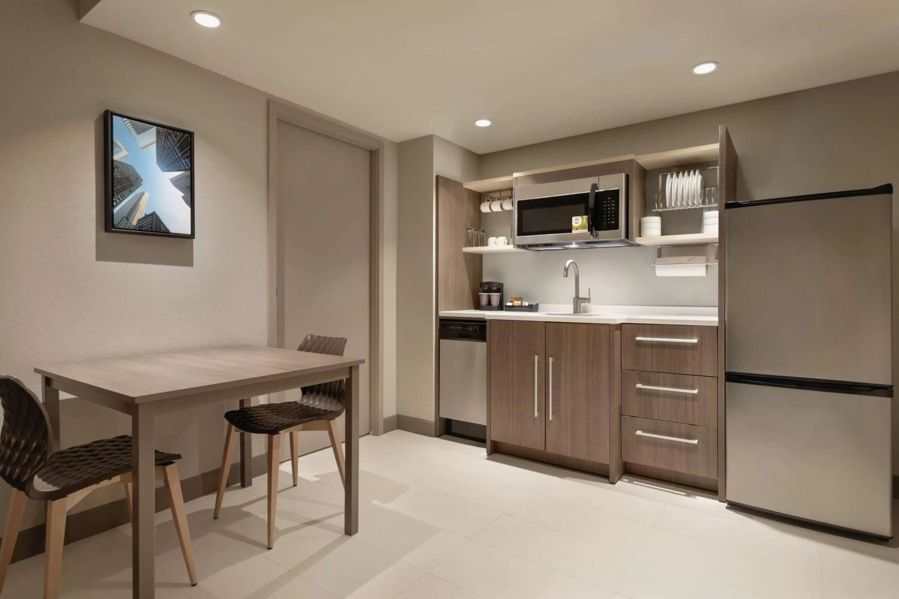 Kitchen or kitchenette in Home2 Suites By Hilton Chicago River North
