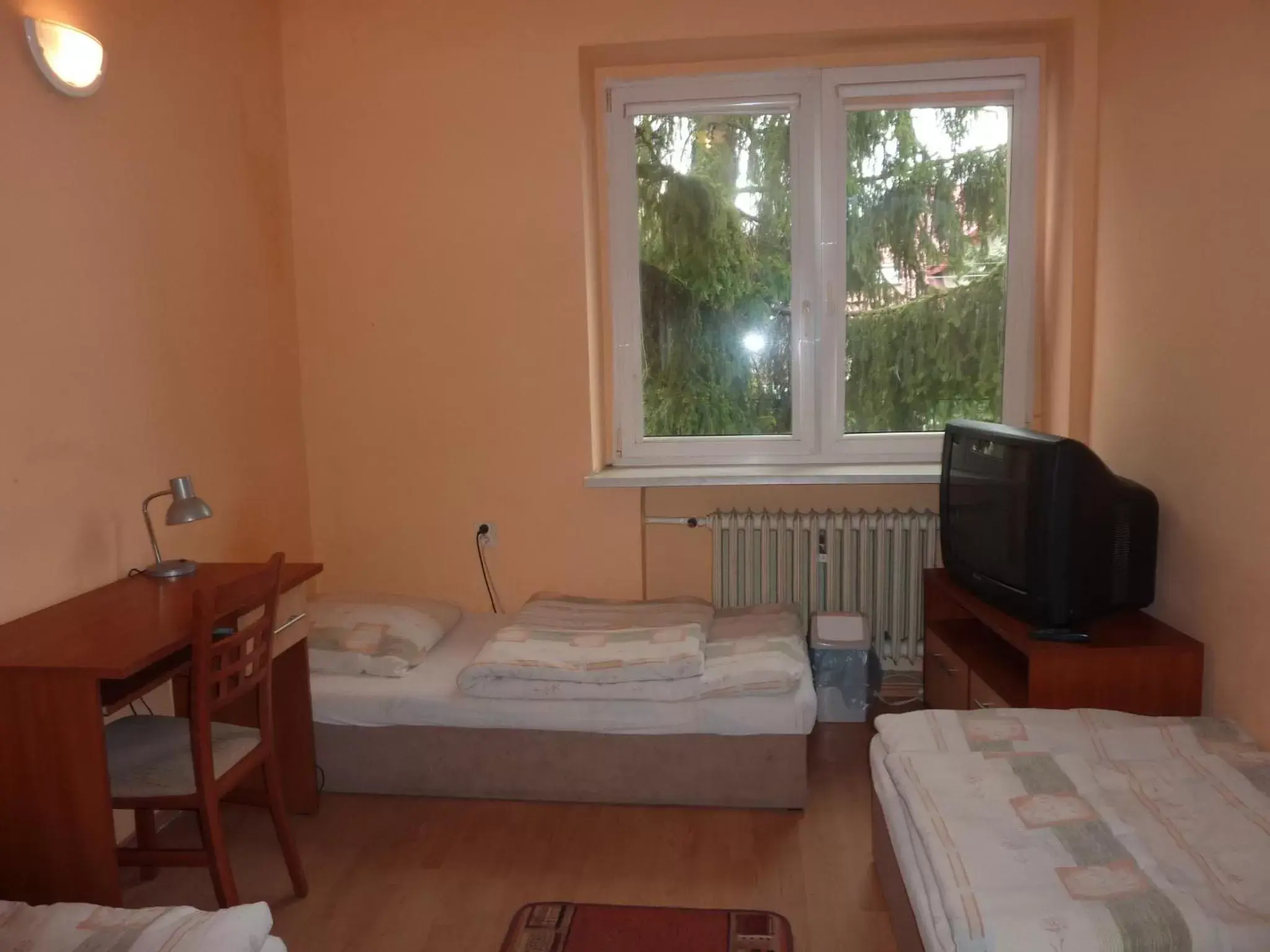 Triple Room with Shared Bathroom - single occupancy in Zajazd Arka Triple Room with Shared Bathroom - single occupancy in Zajazd Arka