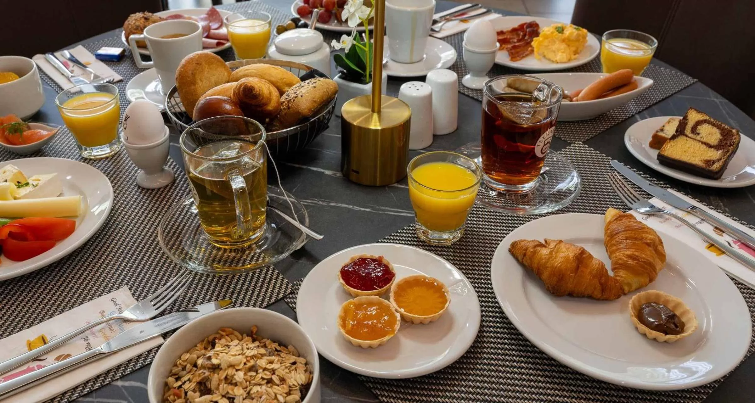 Breakfast in PLAZA Premium Karlsruhe