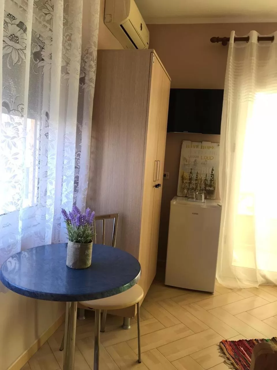 Dining Area in Hotel Durres Vila 53