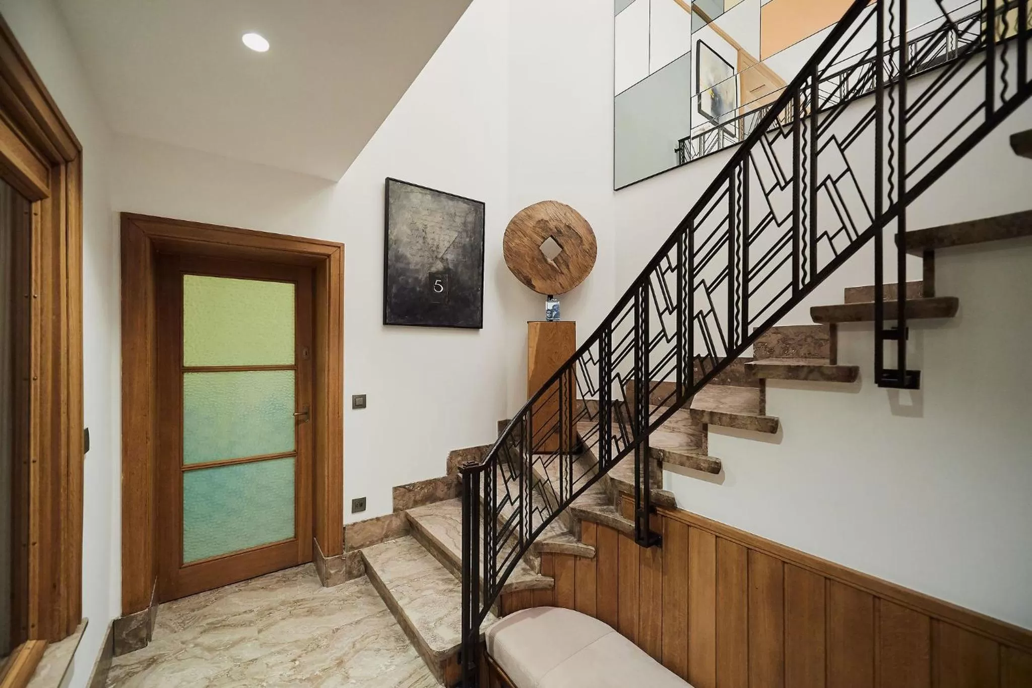 Lobby or reception in B&B Suites 124