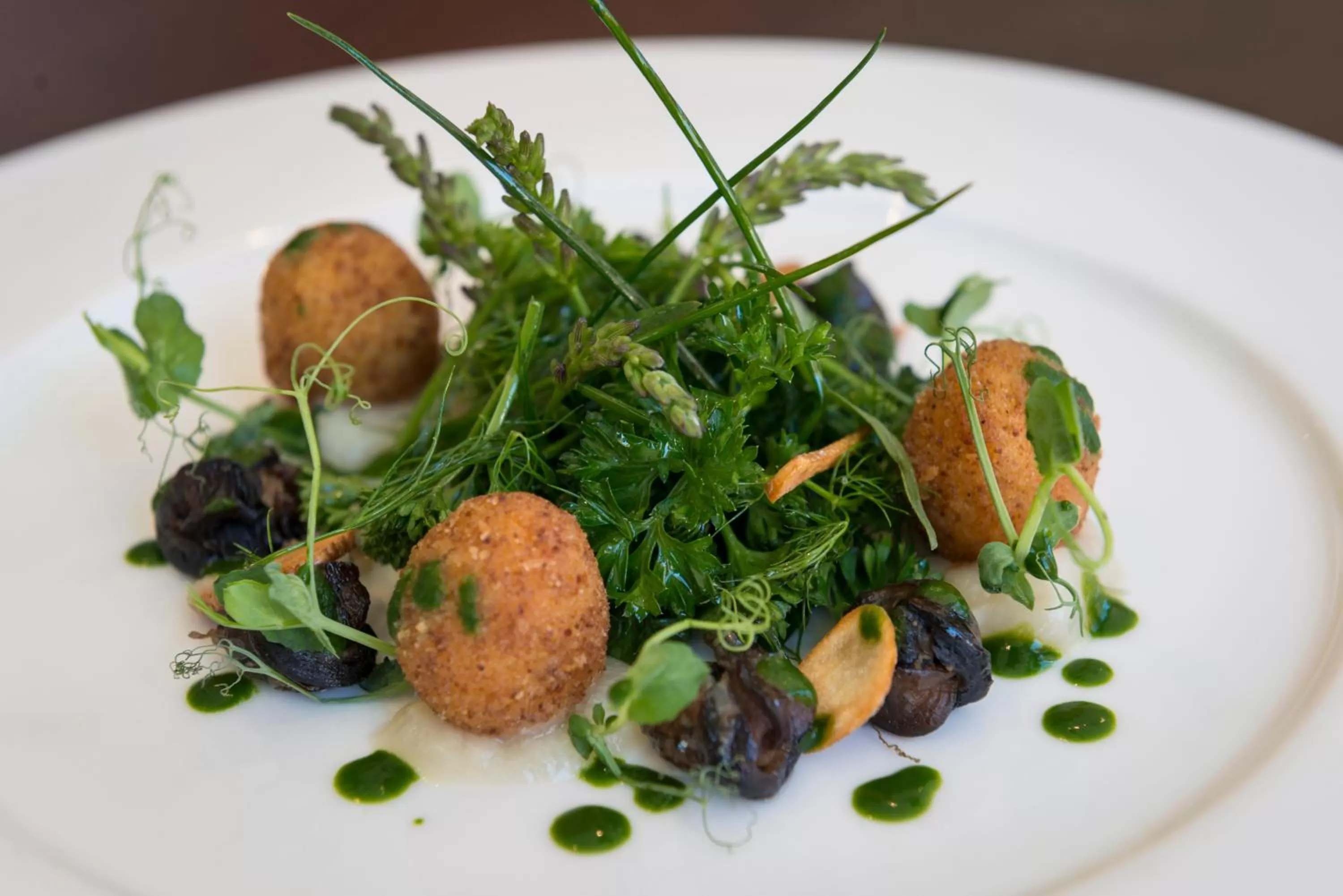 Restaurant/places to eat in Hôtel Aux Vieux Remparts