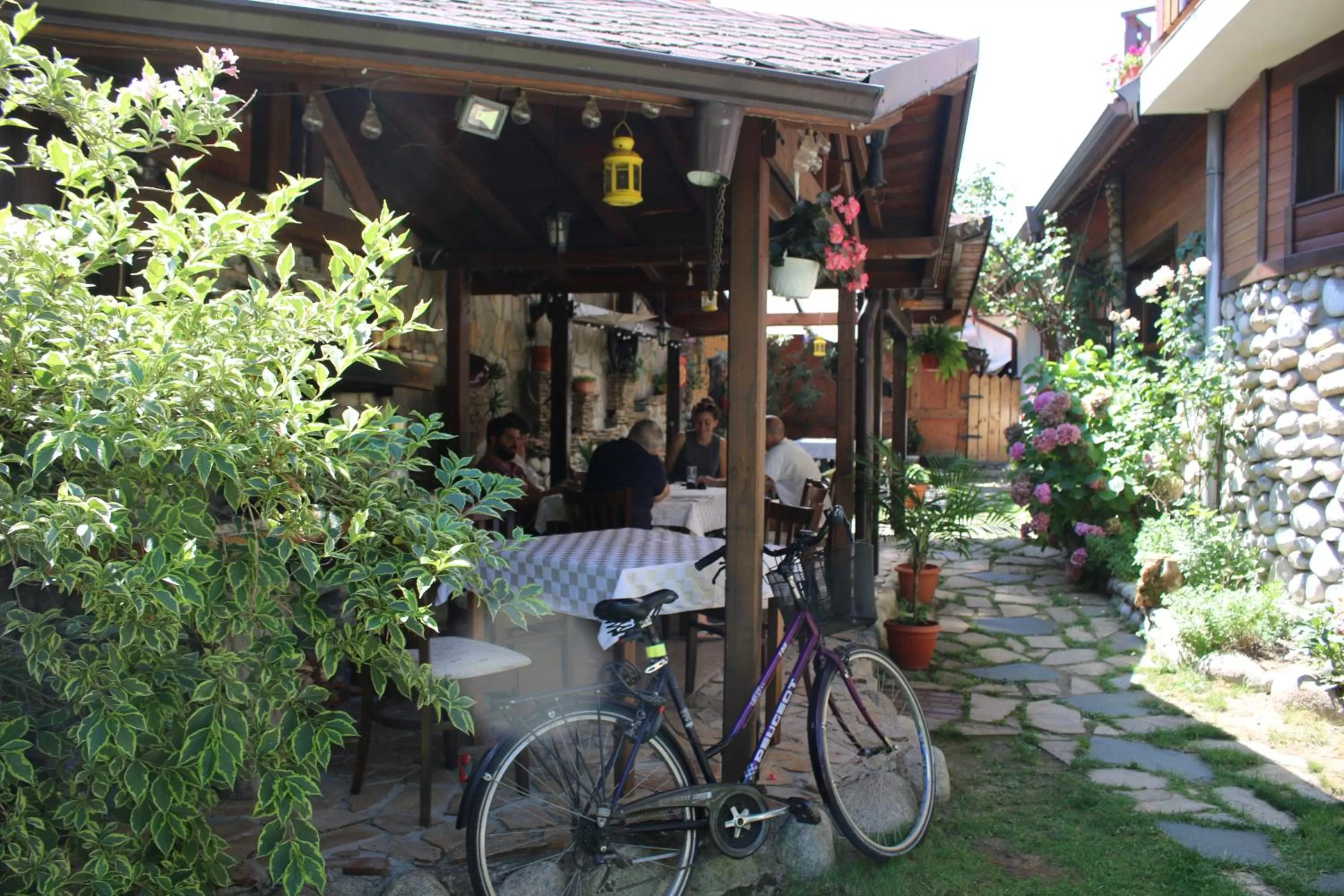 BBQ facilities in Kralev Dvor Hotel