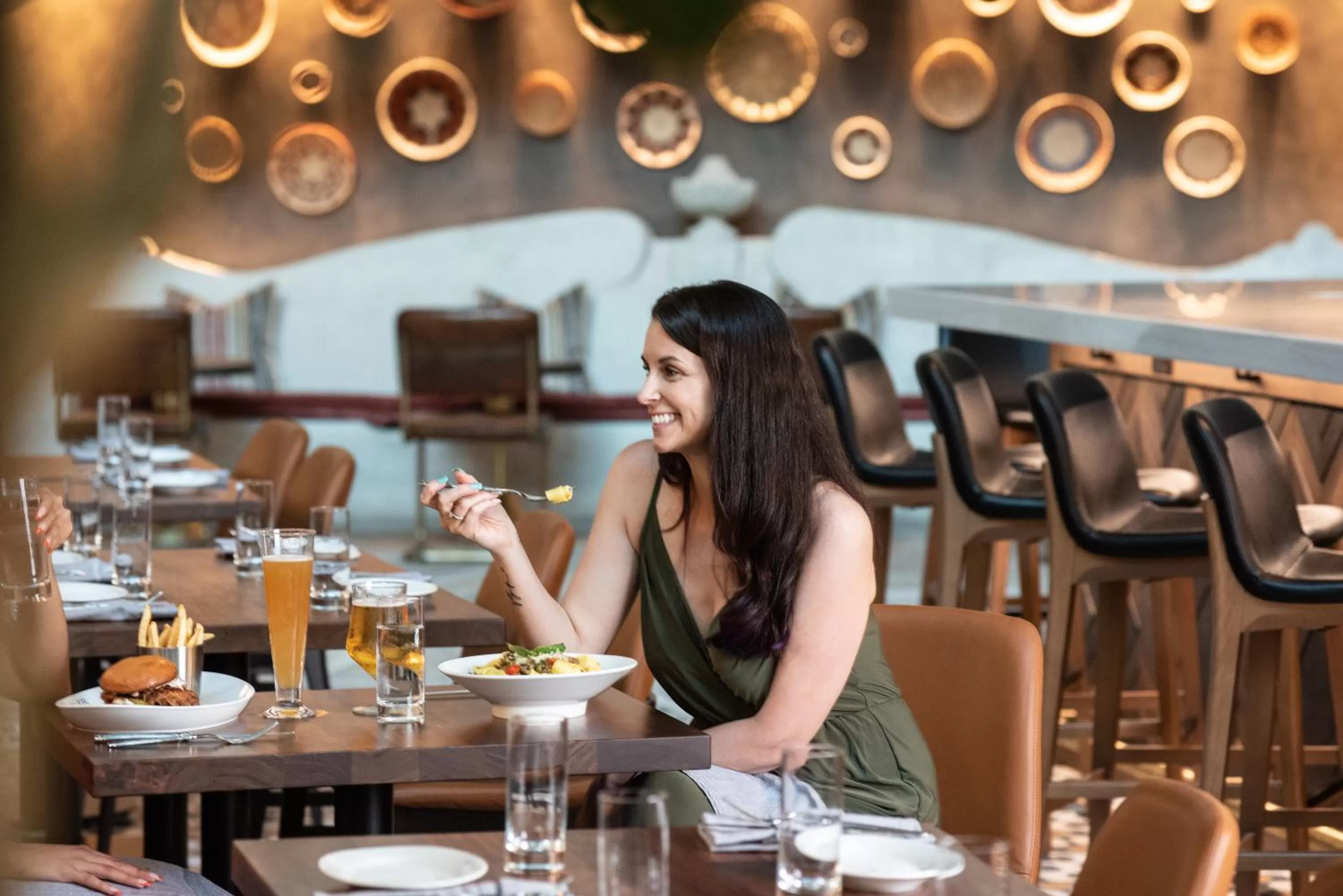 Restaurant/places to eat in Hotel Contessa - Suites on the Riverwalk