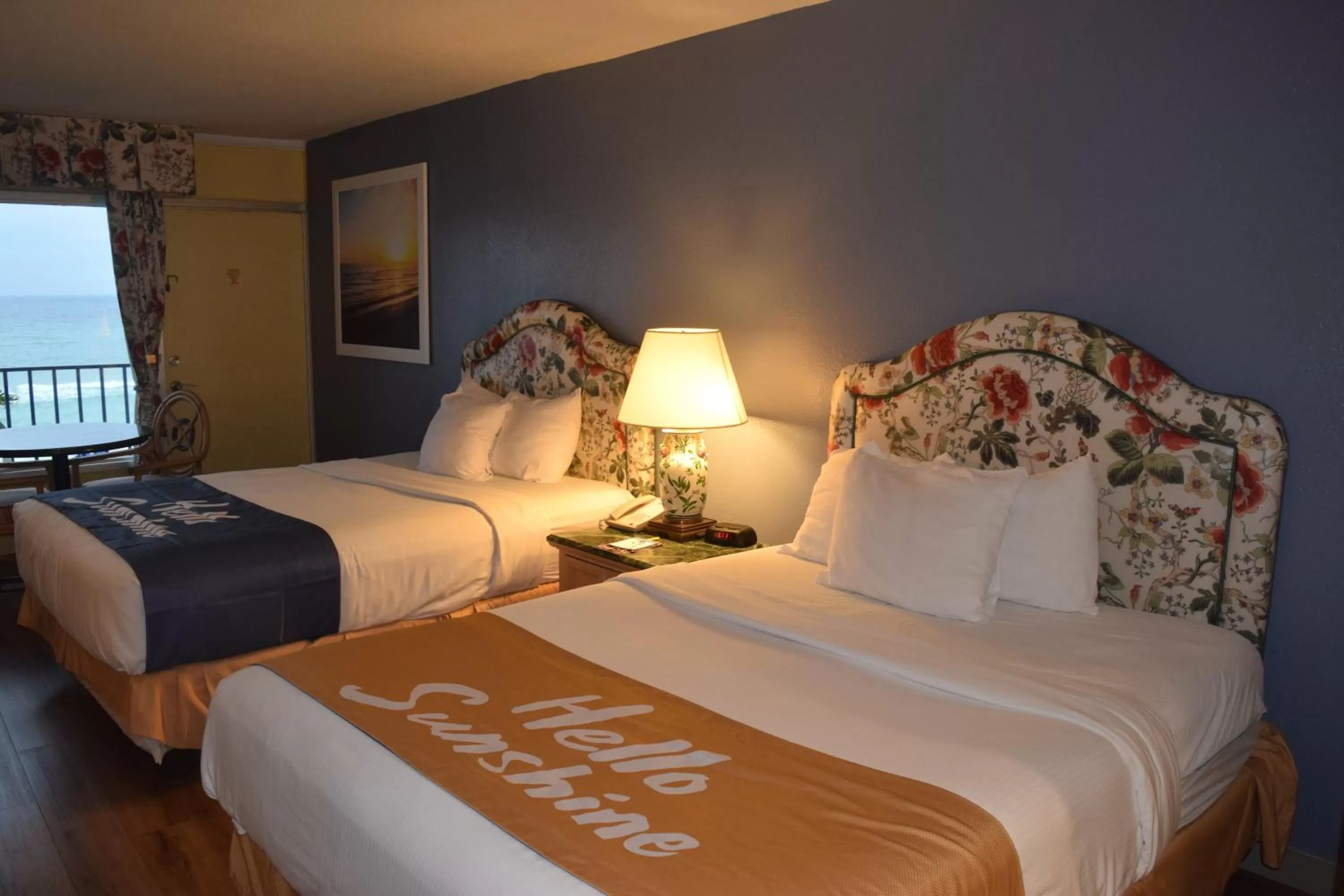 Bedroom, Bed in Days Inn by Wyndham Panama City Beach Beachfront Resort
